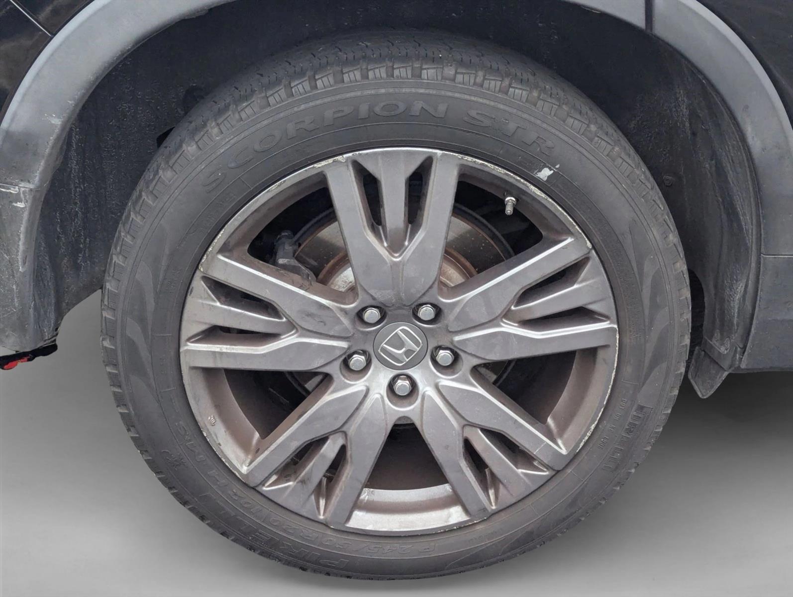 2020 Honda Passport EX-L photo 3