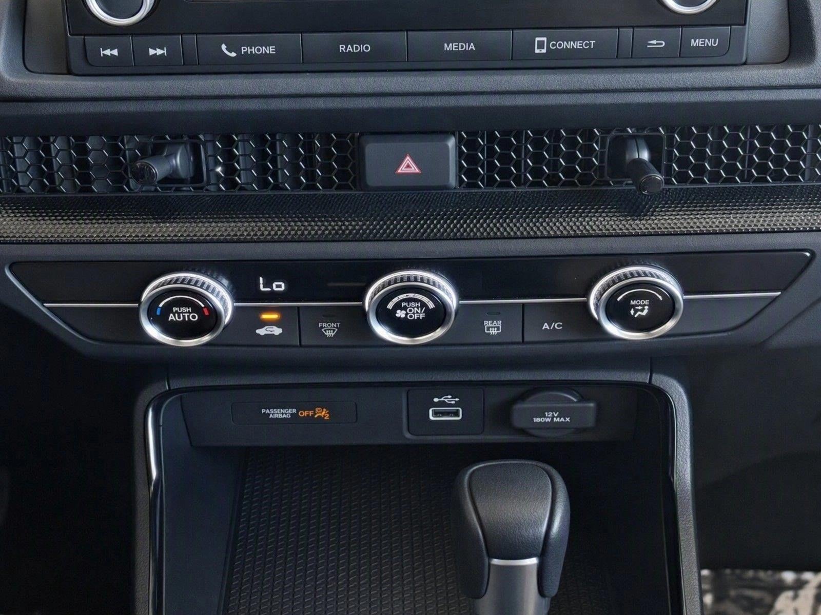 2025 Honda CR-V LX - Photo 19