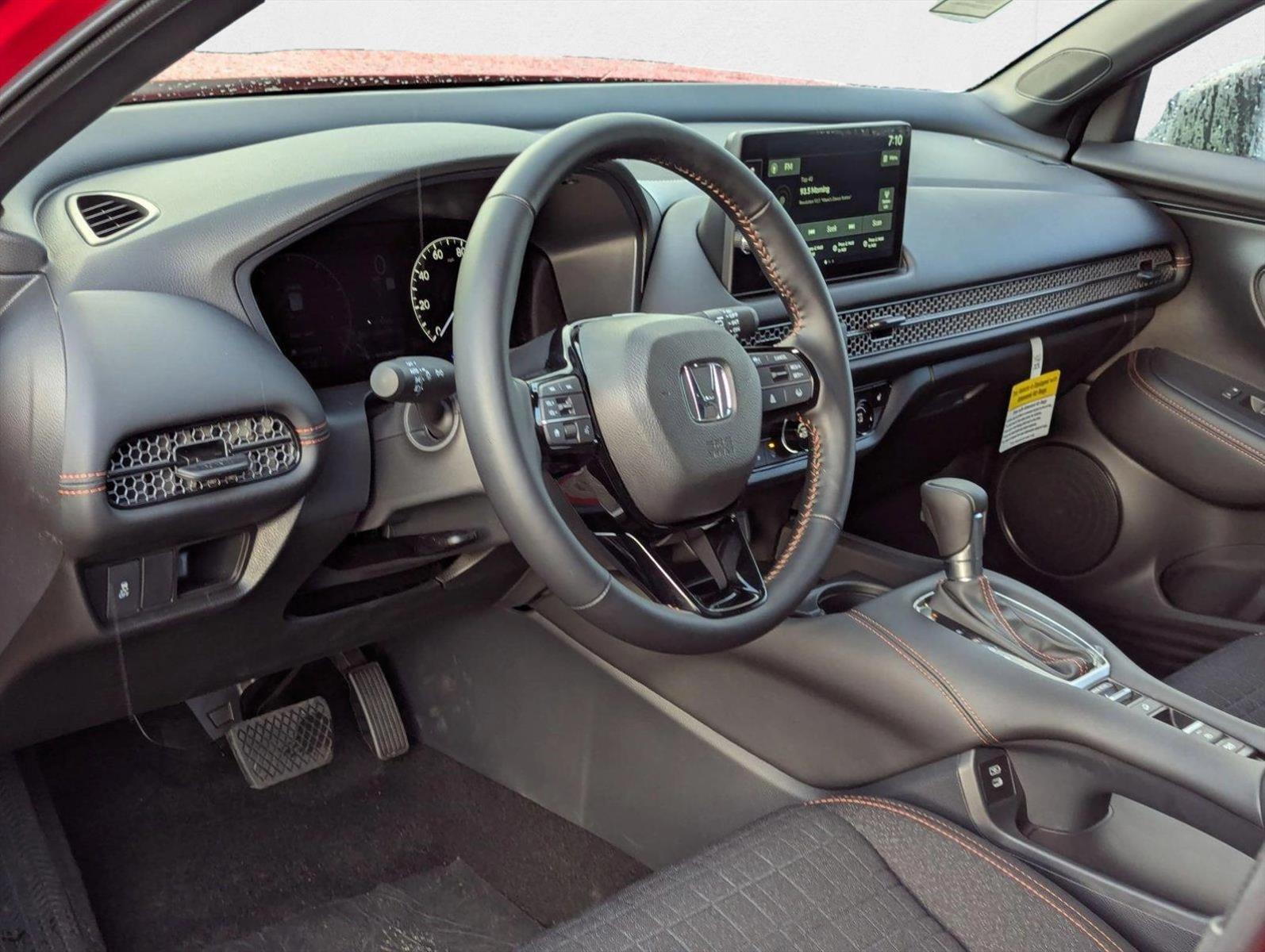 2026 Honda HR-V Sport photo 3