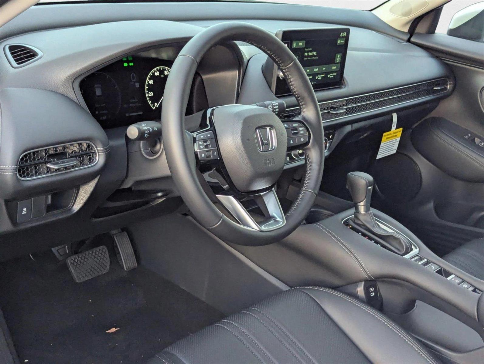 2026 Honda HR-V EX-L photo 2