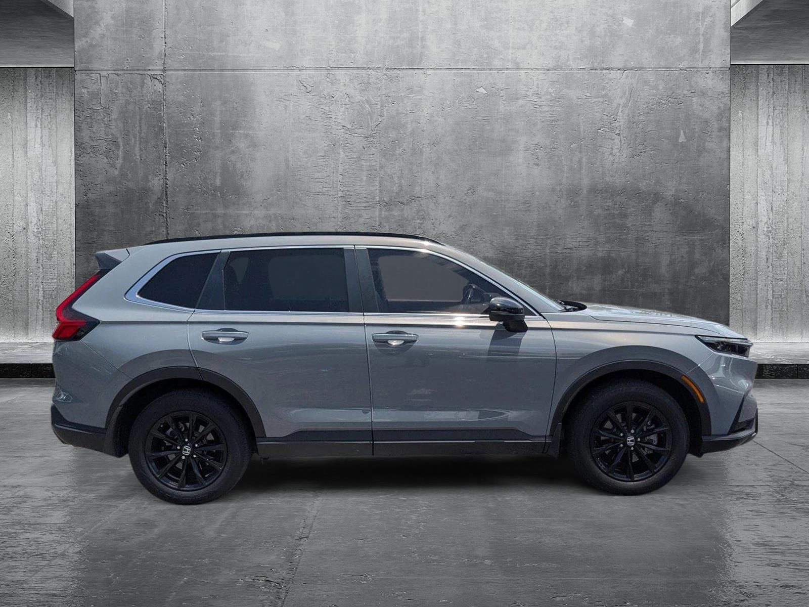 2024 Honda CR-V Hybrid Sport-L photo 4