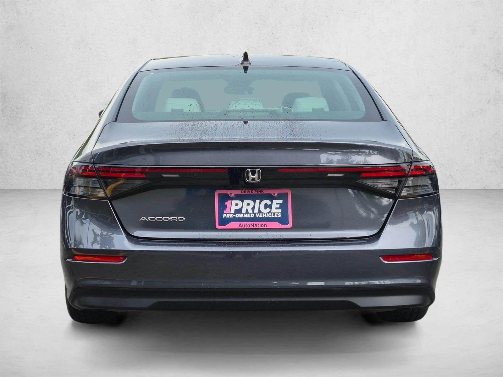 2024 Honda Accord EX - Photo 6