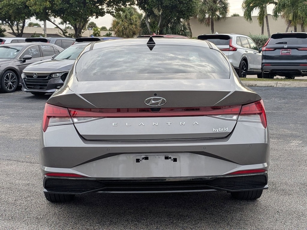 Used 2023 Hyundai Elantra HEV Limited Sedan