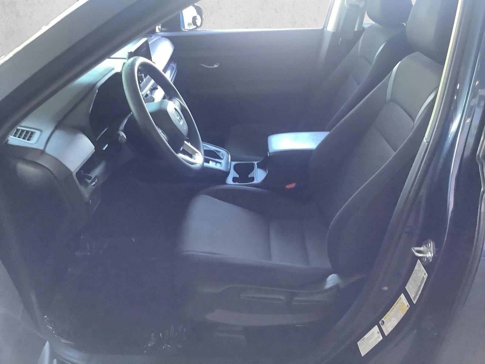 2025 Honda CR-V LX - Photo 17