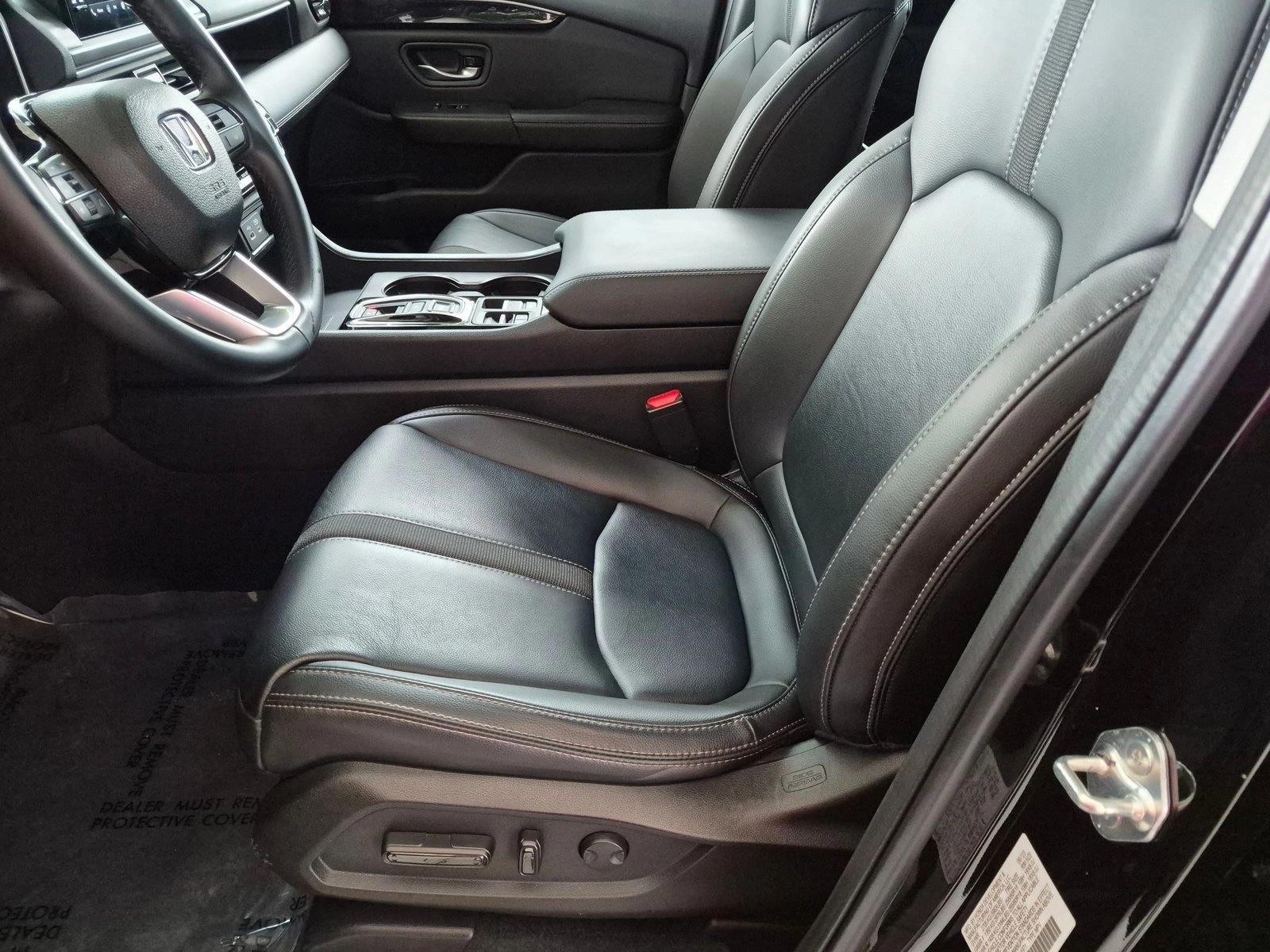 2023 Honda Pilot EX-L - Photo 14