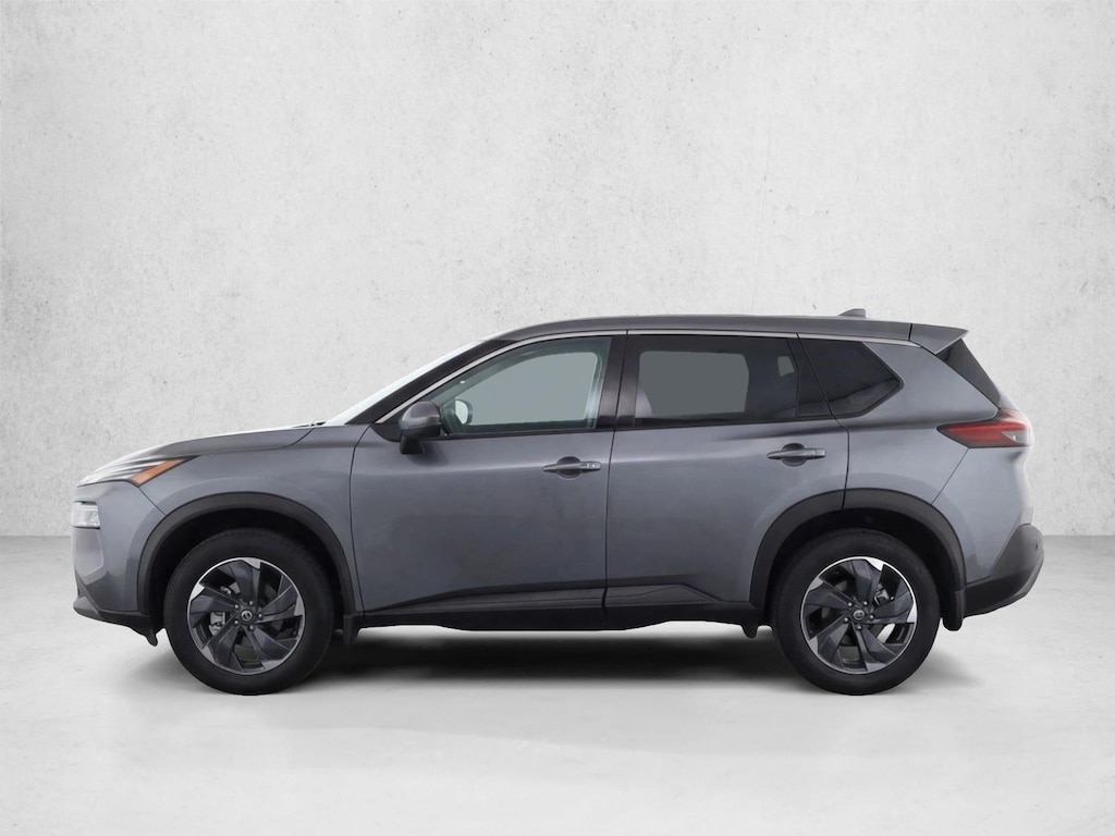 Used 2024 Nissan Rogue SV SUV