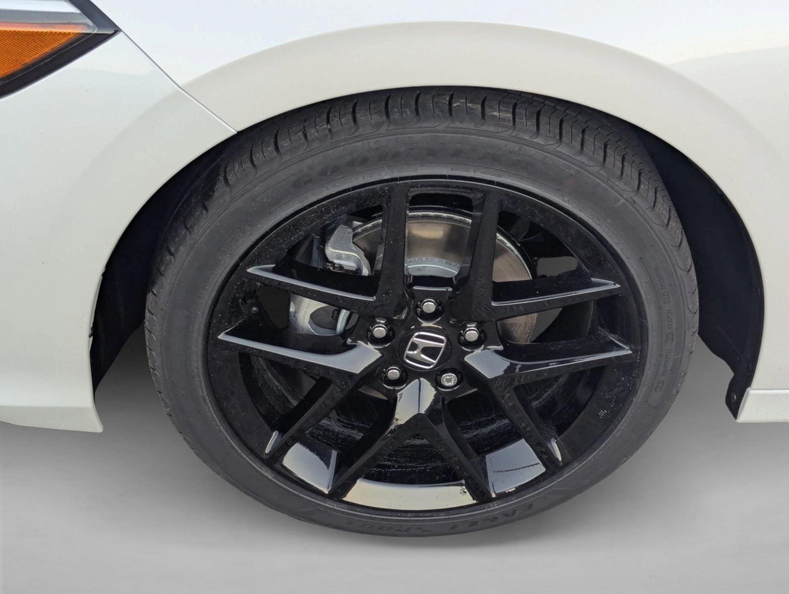 2025 Honda Civic Hatchback Sport - Photo 9