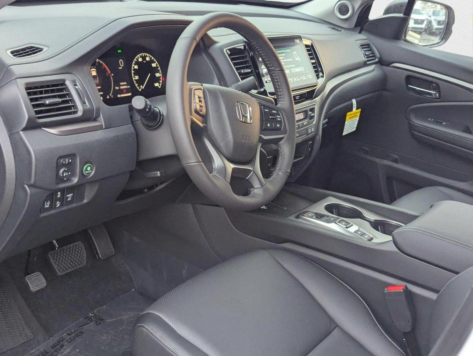 2025 Honda Ridgeline RTL photo 3