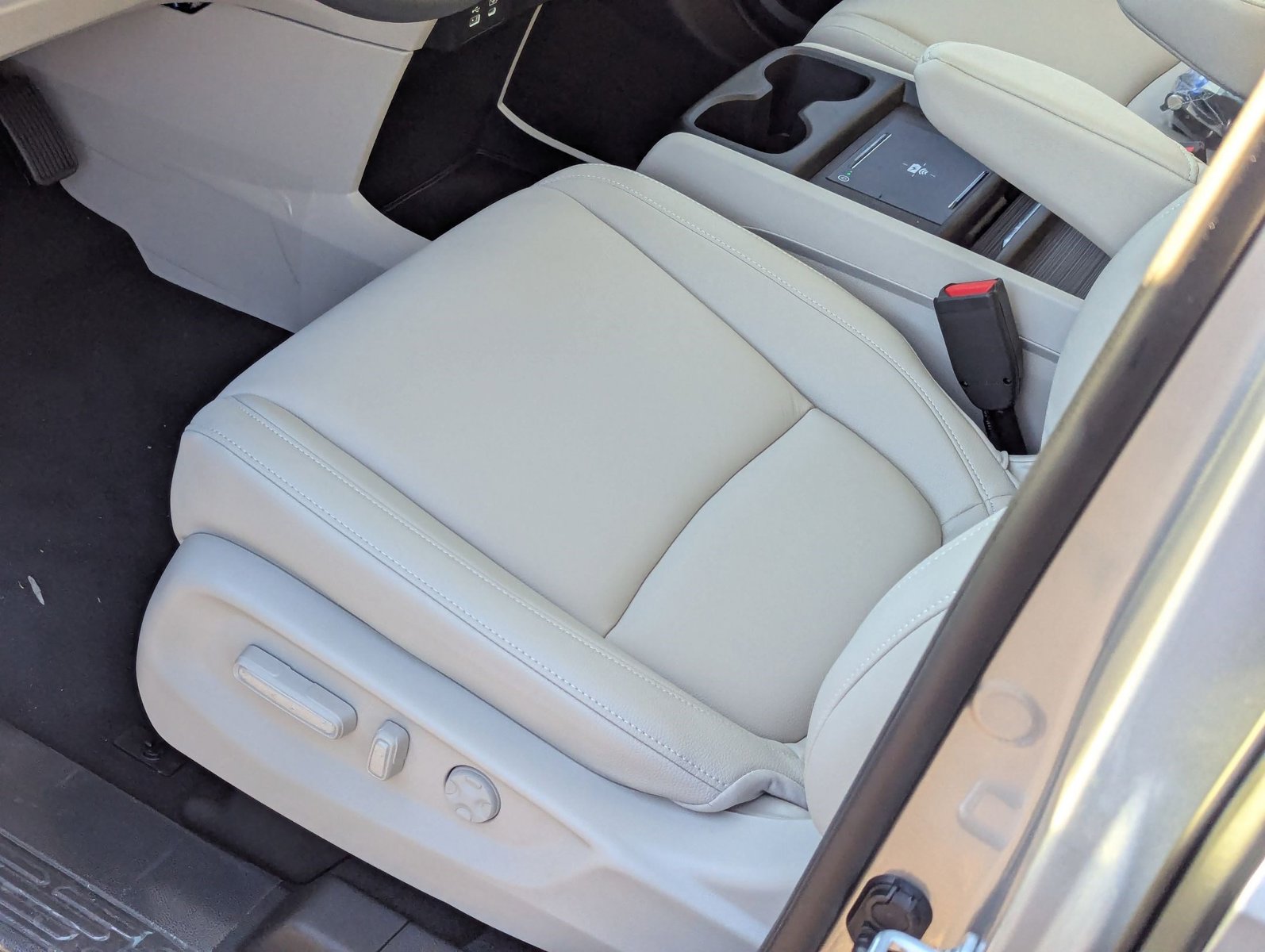 2026 Honda Odyssey EX-L photo 4