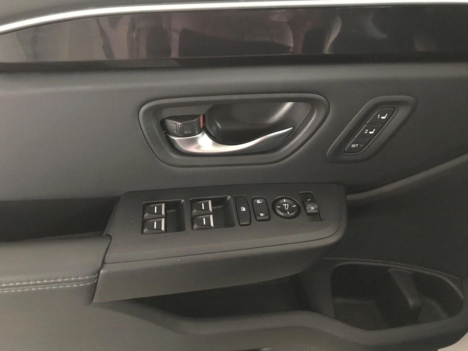 2024 Honda Pilot EX-L - Photo 12