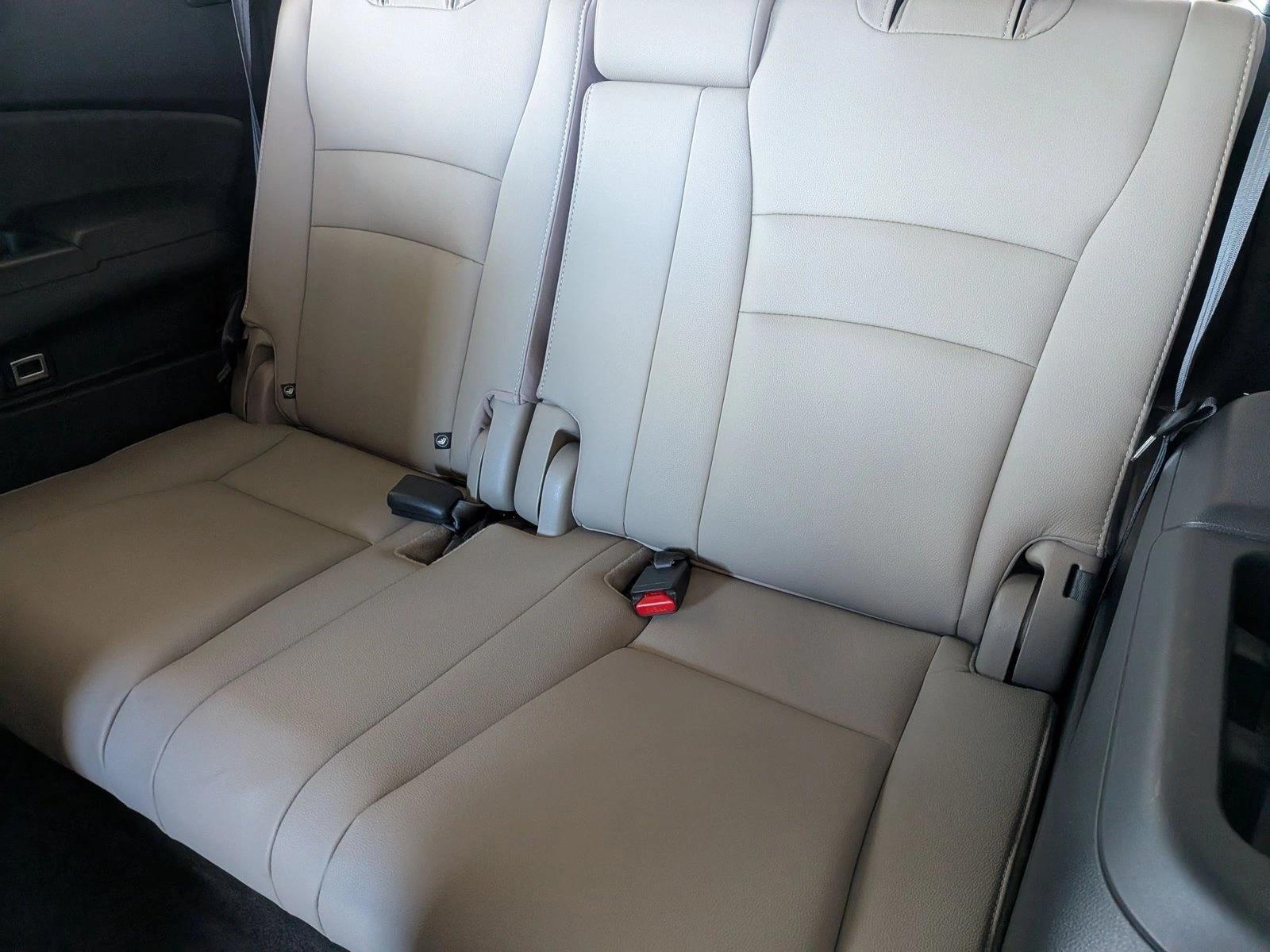 2022 Honda Pilot Touring - Photo 21