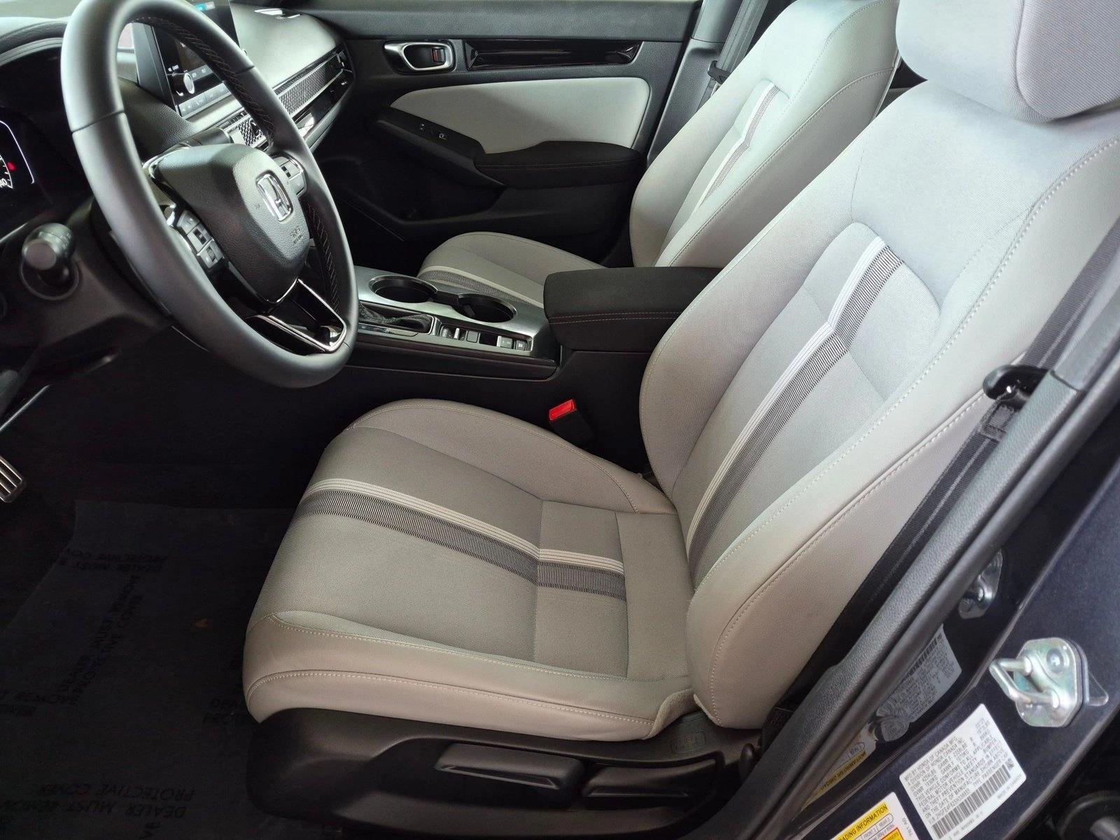 2025 Honda Civic Sport - Photo 15