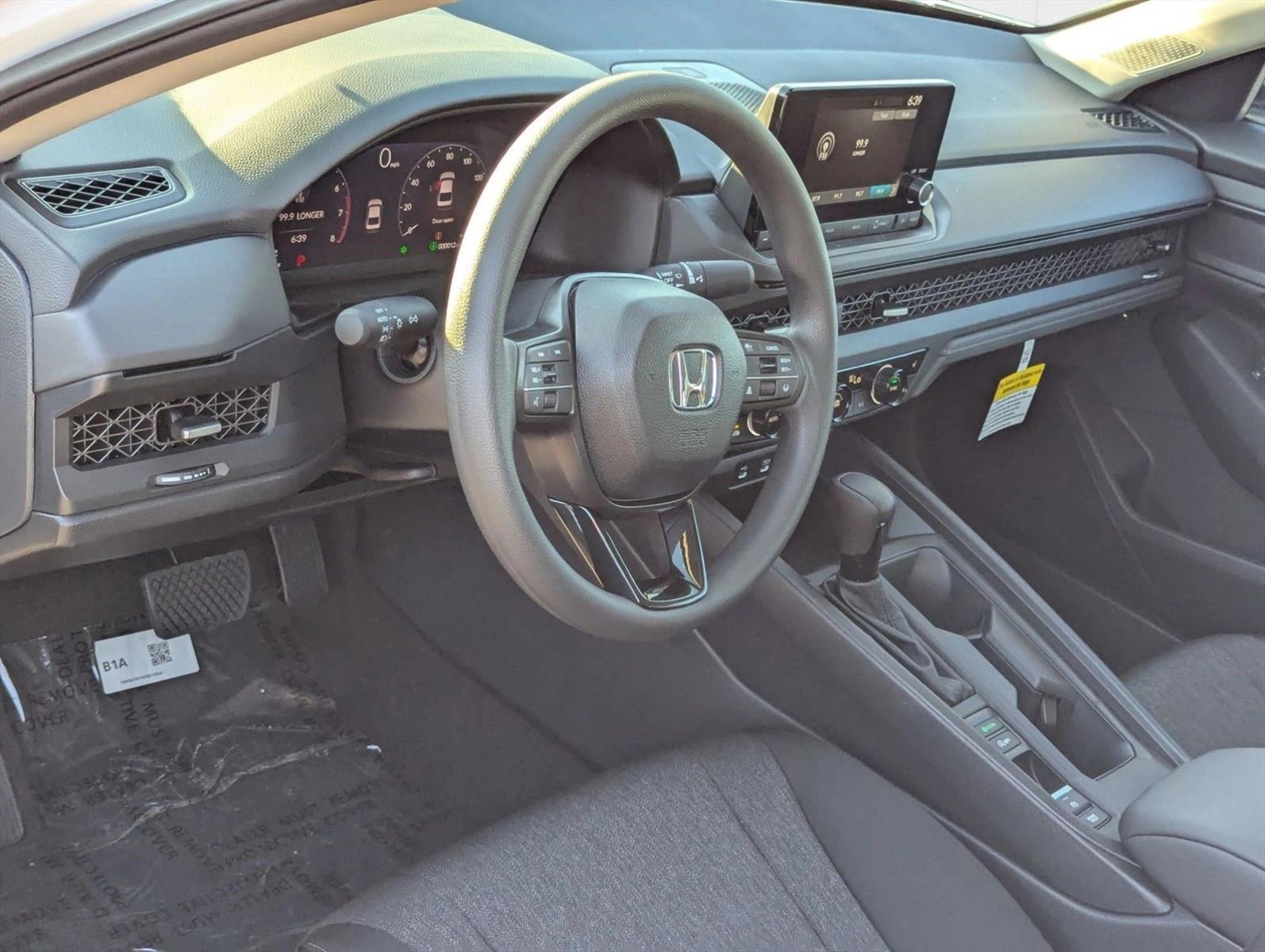 2025 Honda Accord SE photo 3