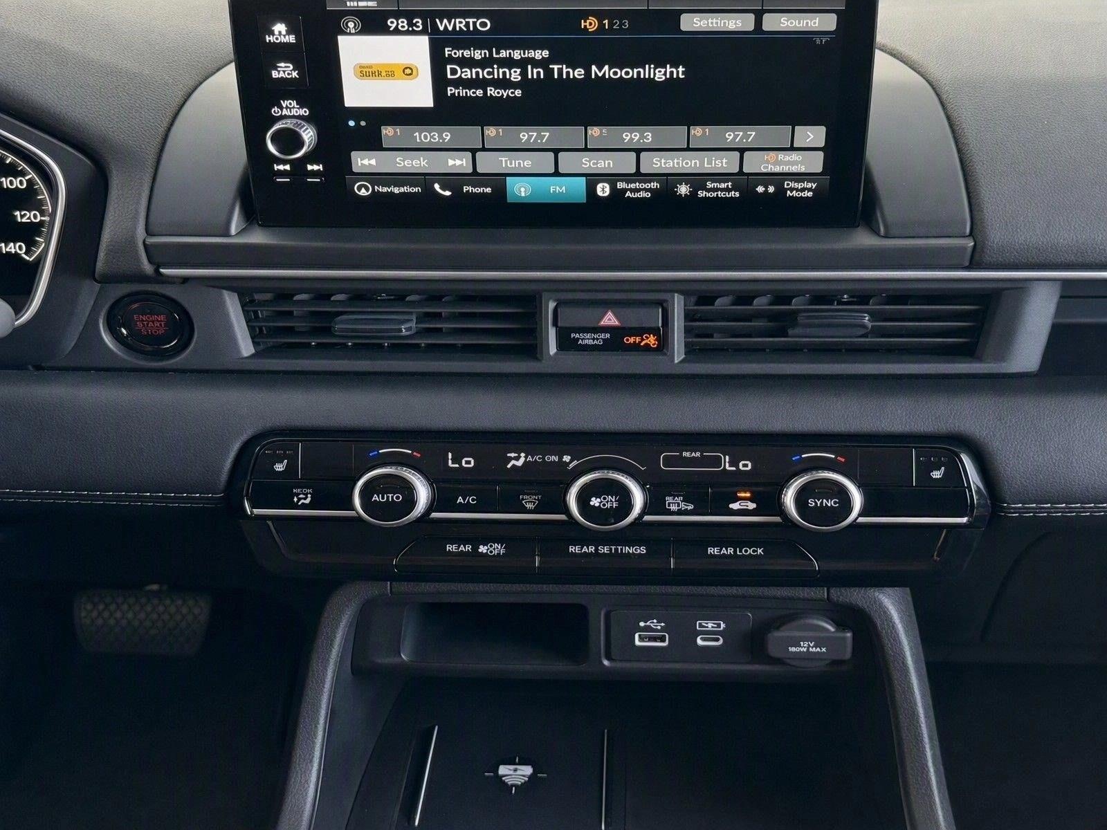 2023 Honda Pilot Touring - Photo 19