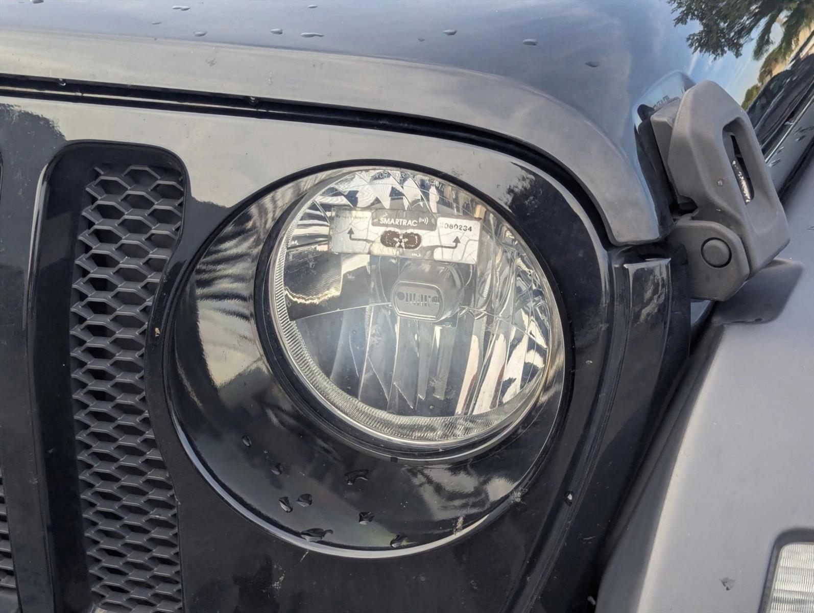 2020 Jeep Wrangler Unlimited Sport photo 4