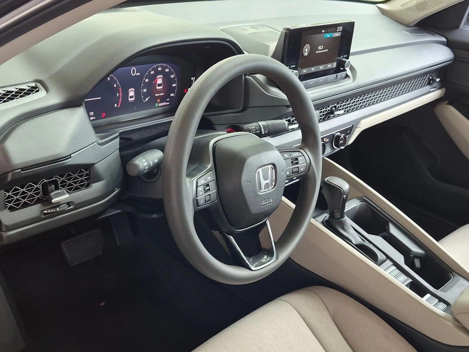2024 Honda Accord EX - Photo 9
