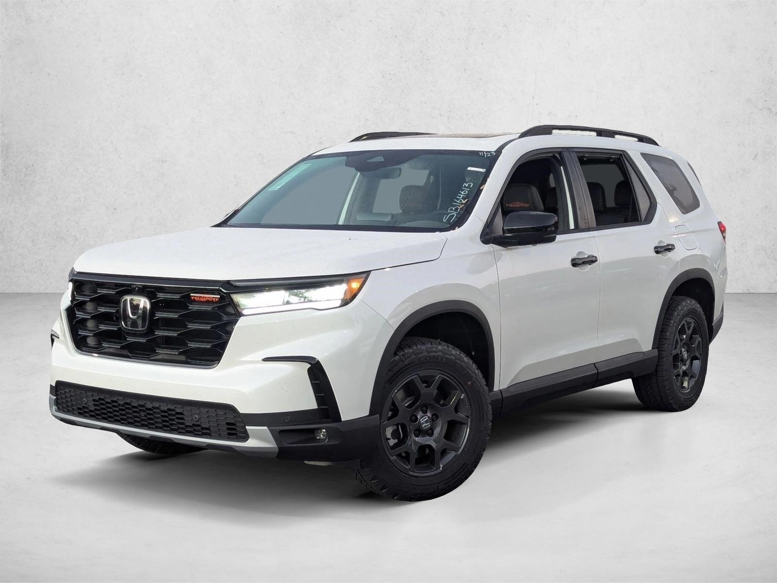 2025 Honda Pilot TrailSport's photo