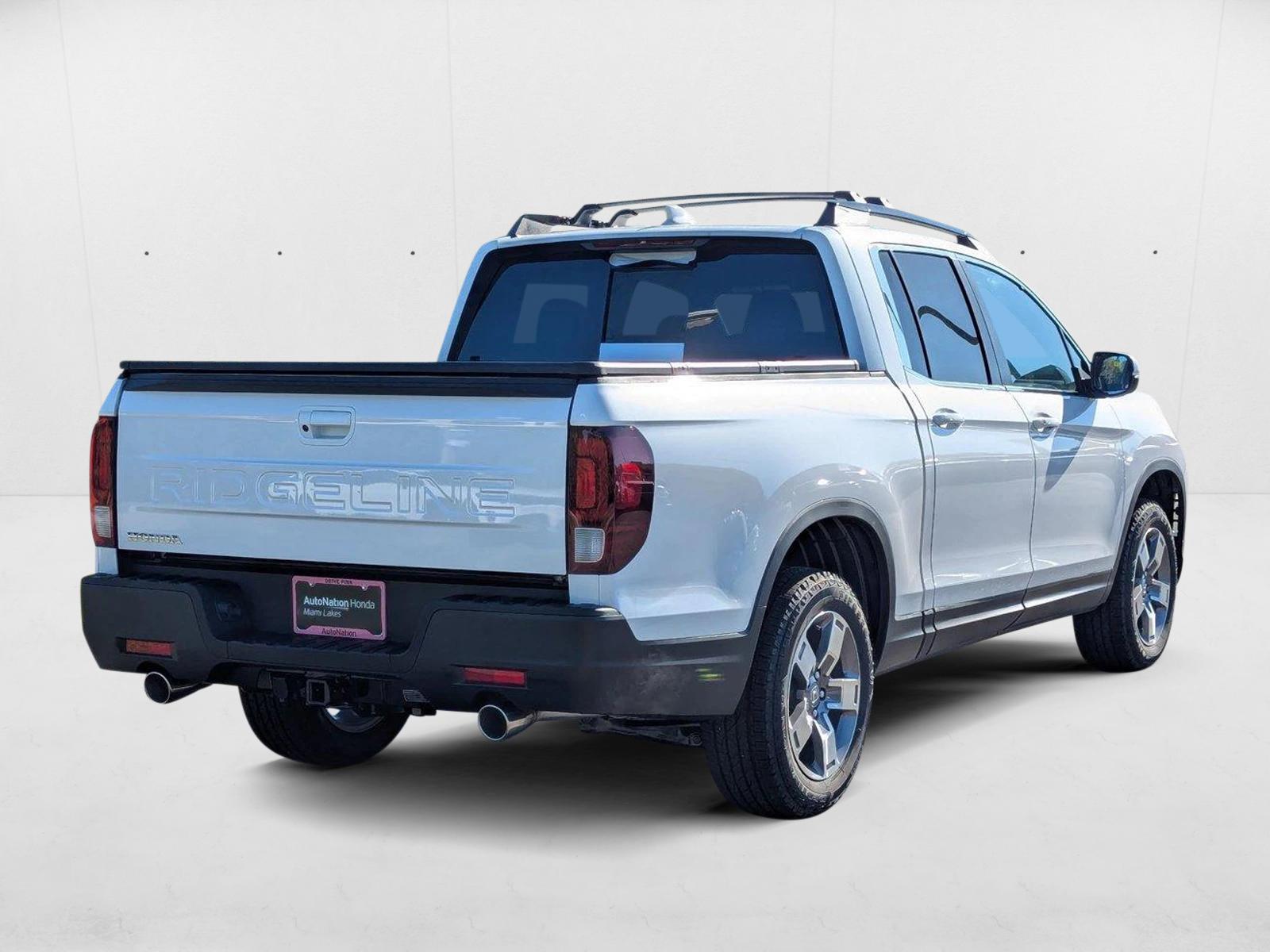 2025 Honda Ridgeline RTL photo 2