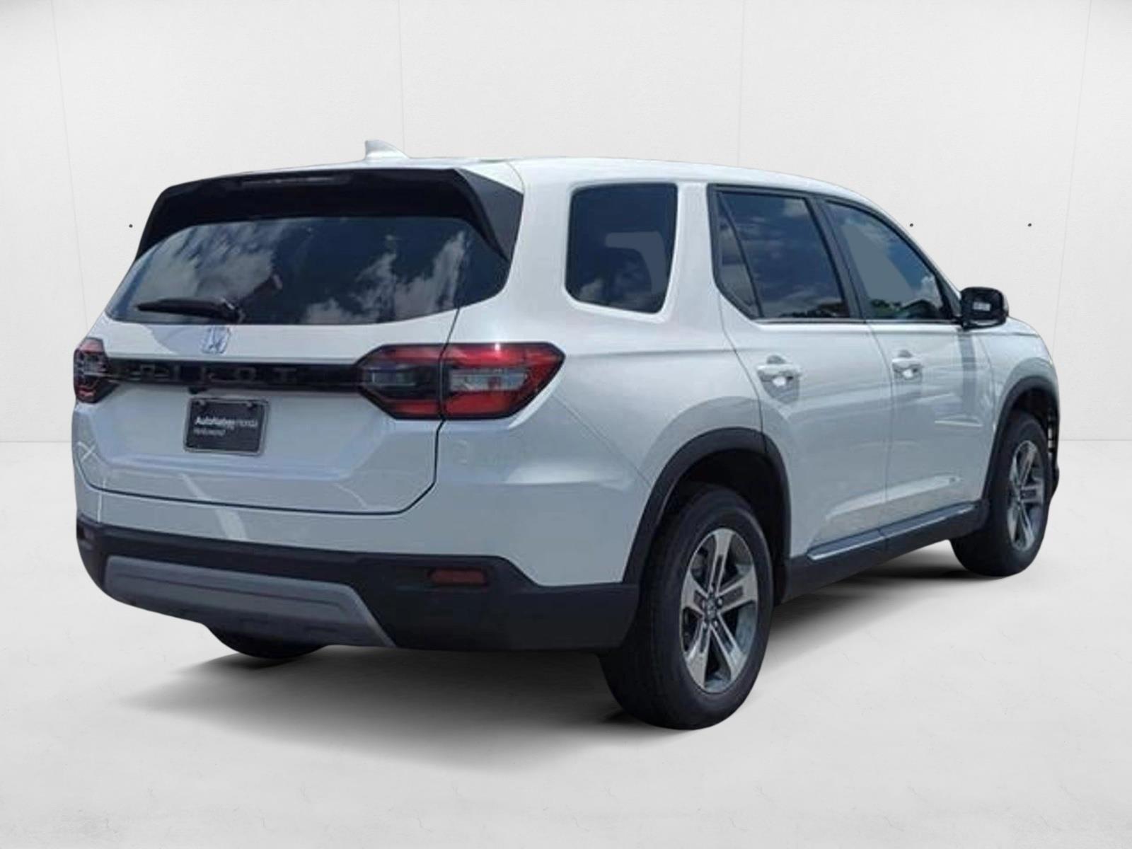 2025 Honda Pilot EX-L photo 2