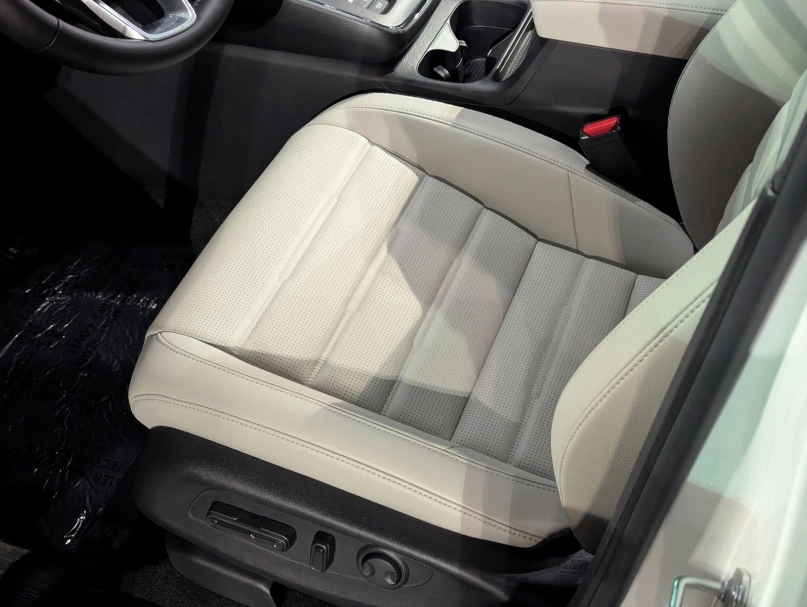 2026 Honda CR-V EX-L photo 4