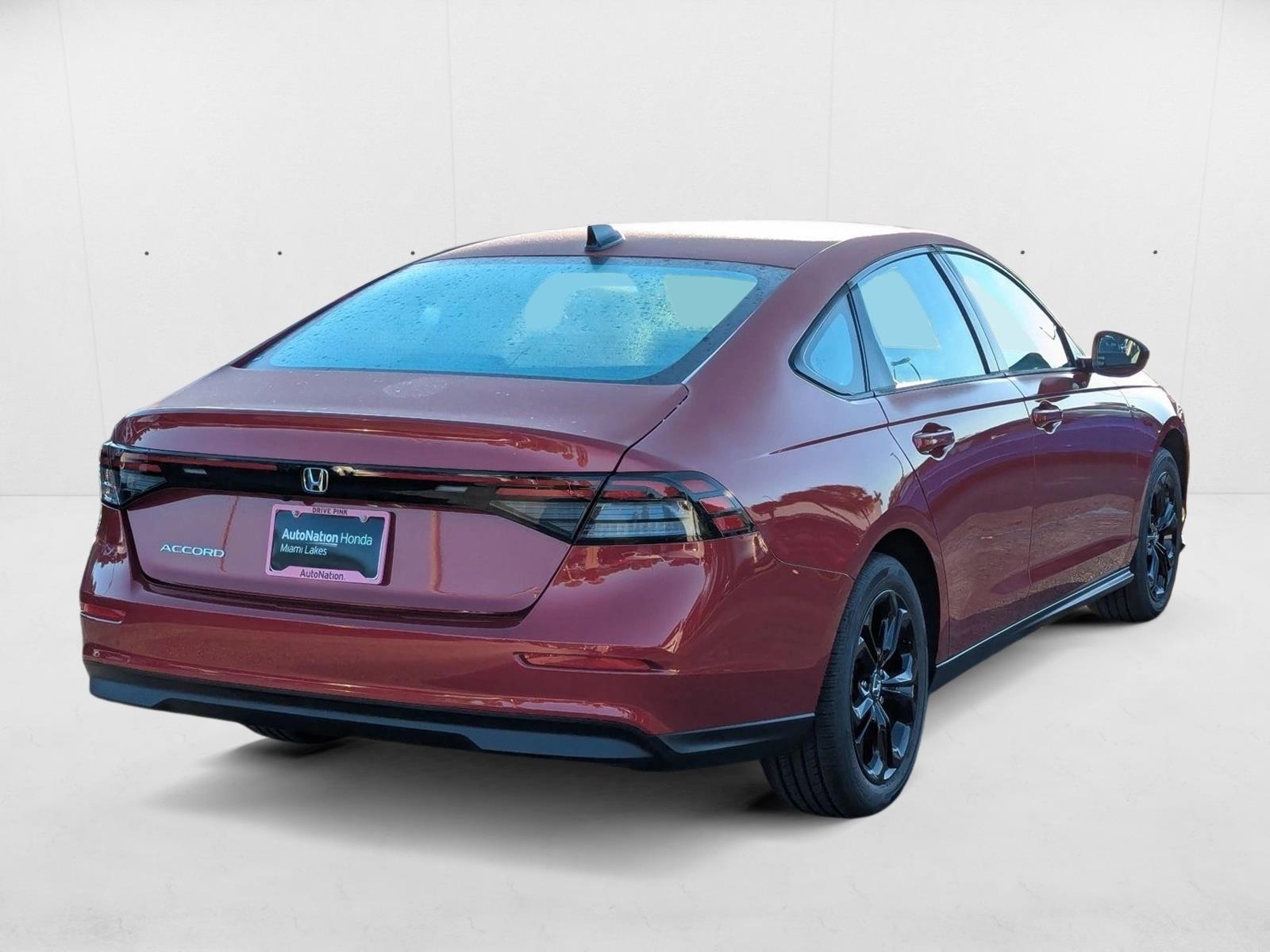 2025 Honda Accord SE photo 2
