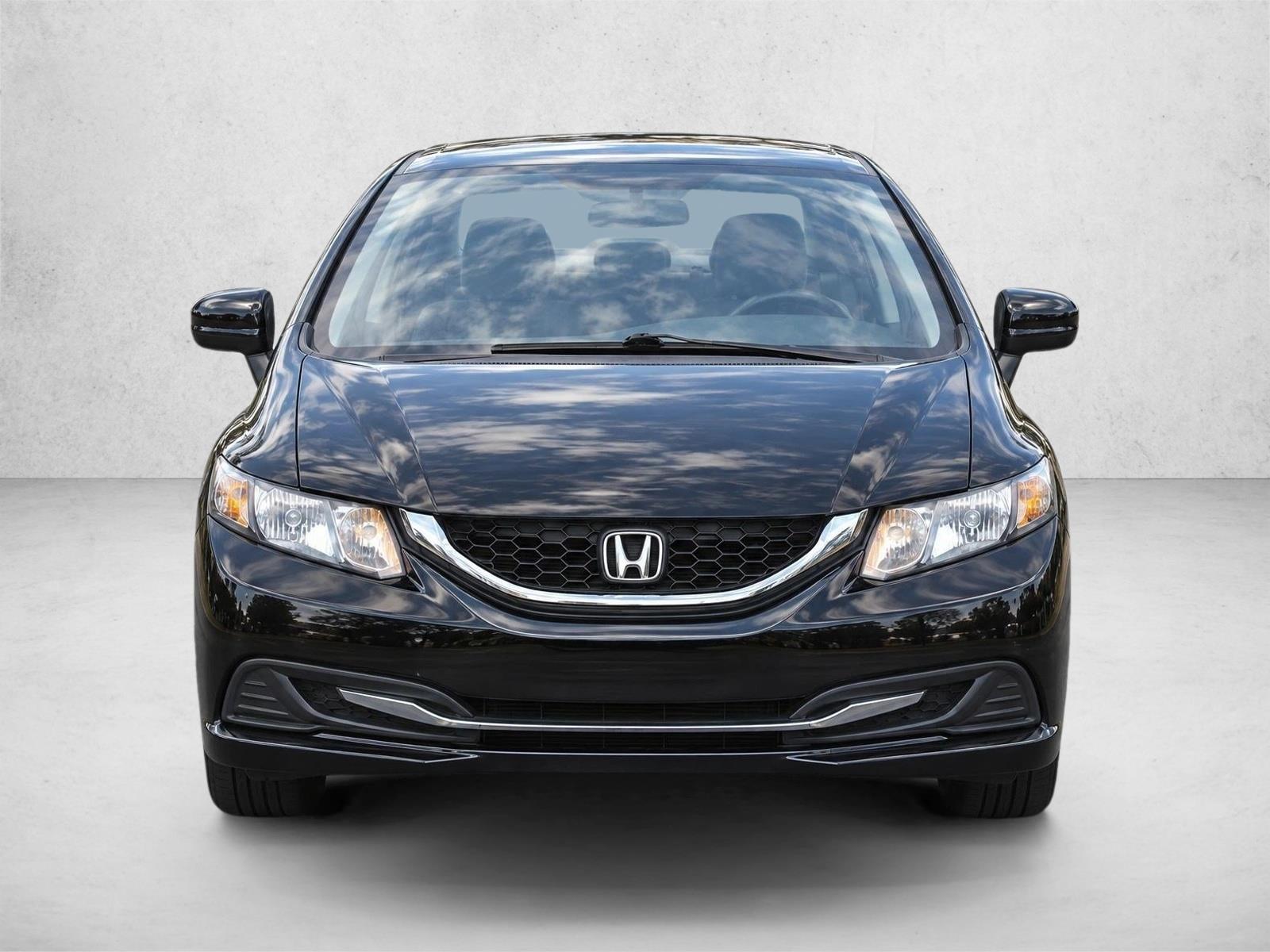 Used 2014 Honda Civic LX with VIN 19XFB2F5XEE077475 for sale in Hialeah, FL