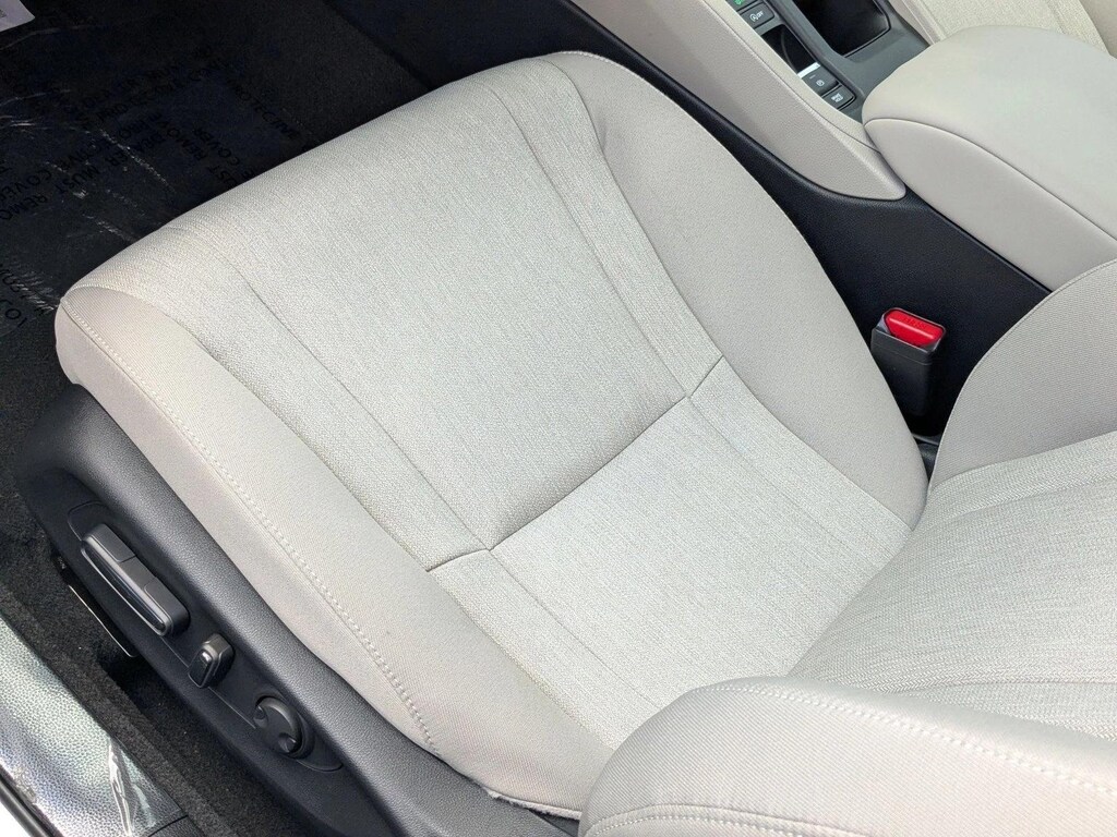 New 2025 Honda Accord SE Sedan