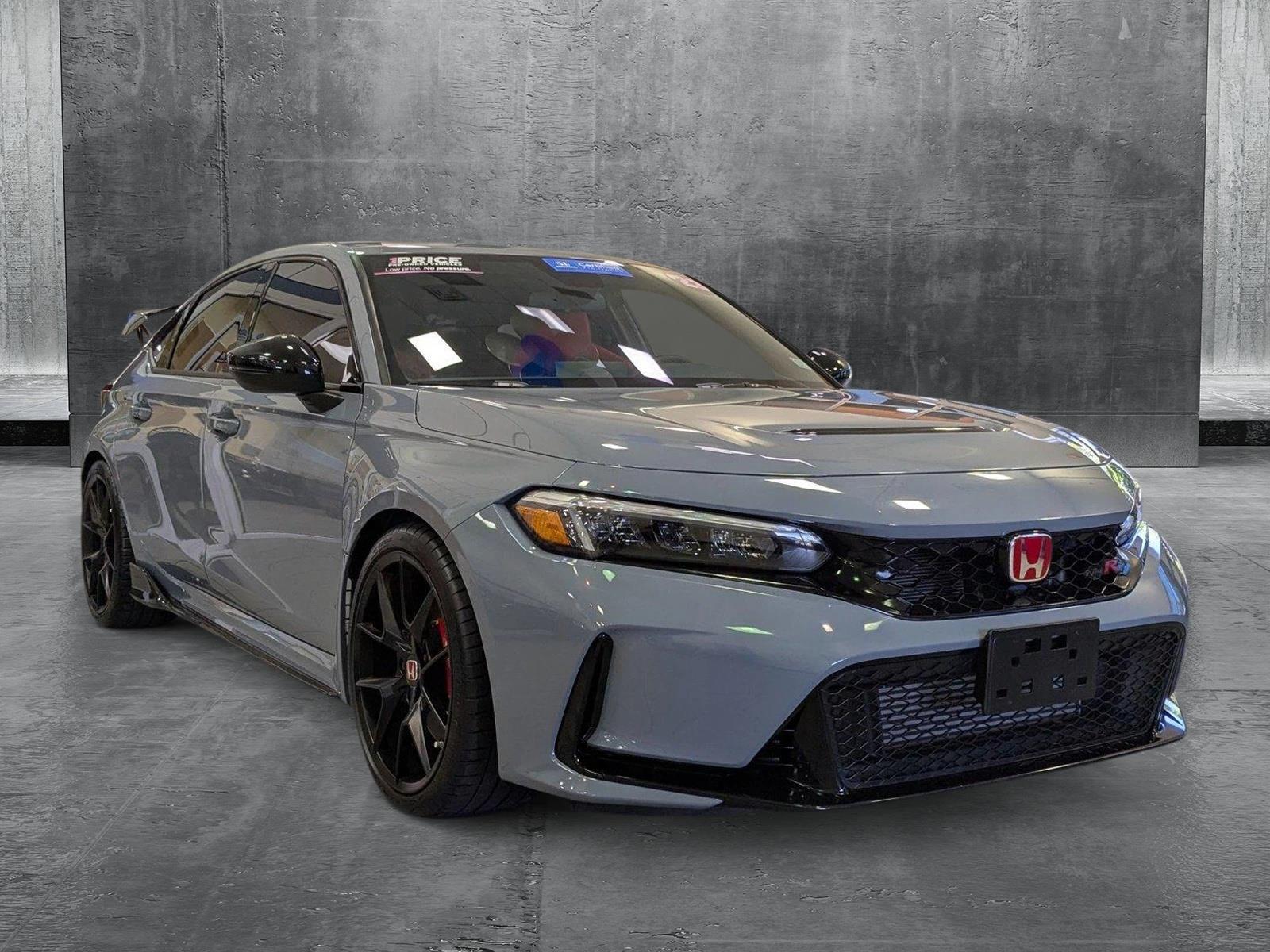 2023 Honda Civic Type R photo 3
