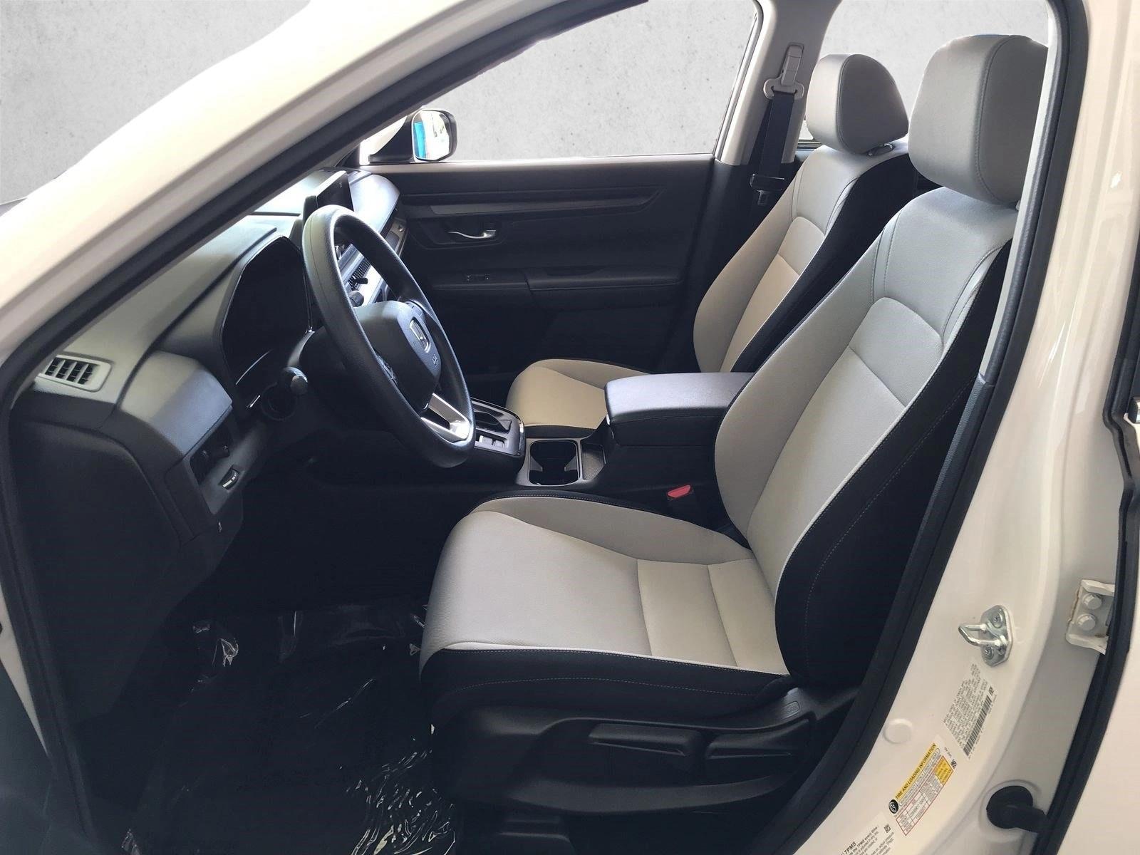 2025 Honda CR-V LX - Photo 13