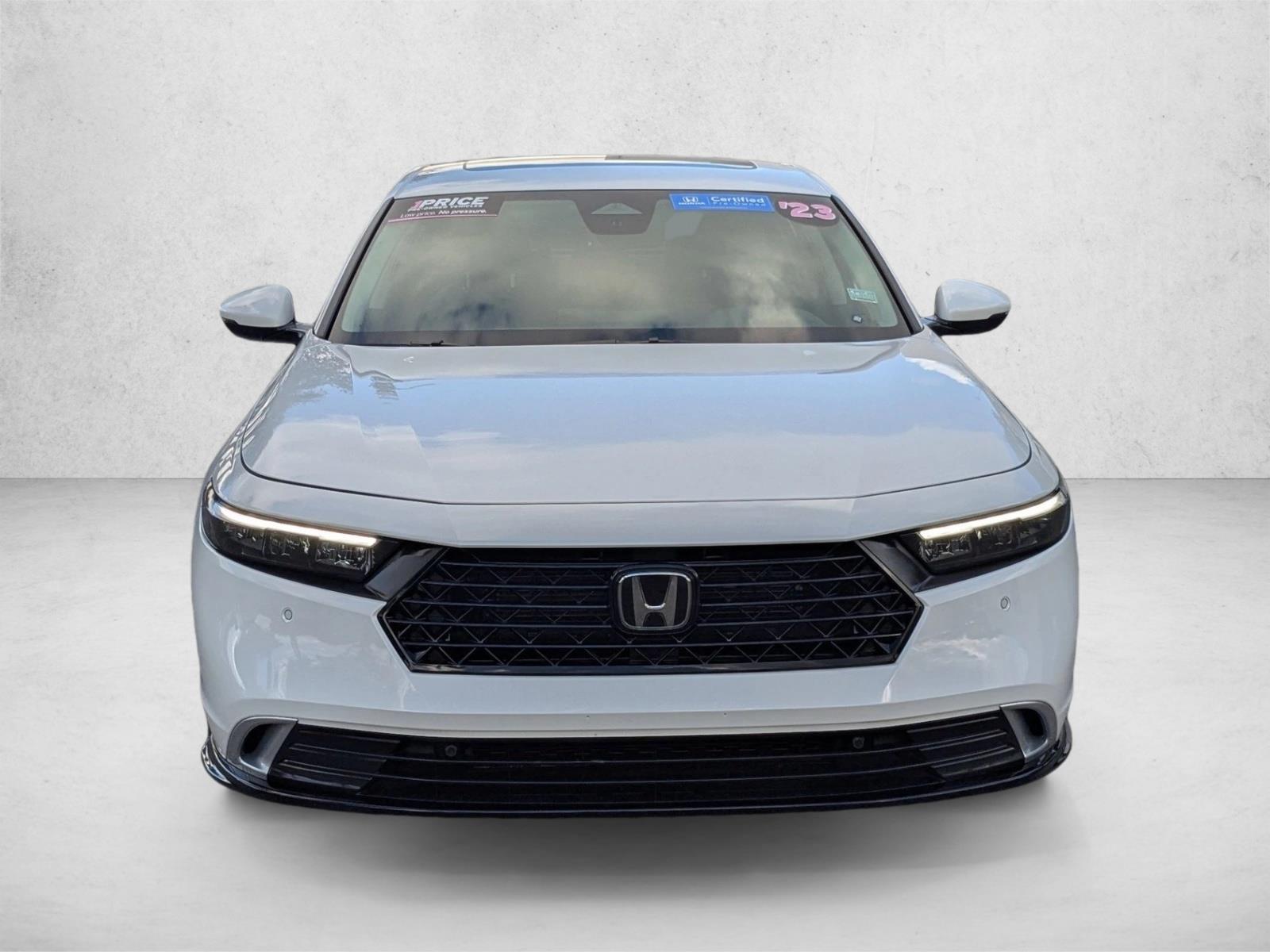 2023 Honda Accord Hybrid Touring photo 2