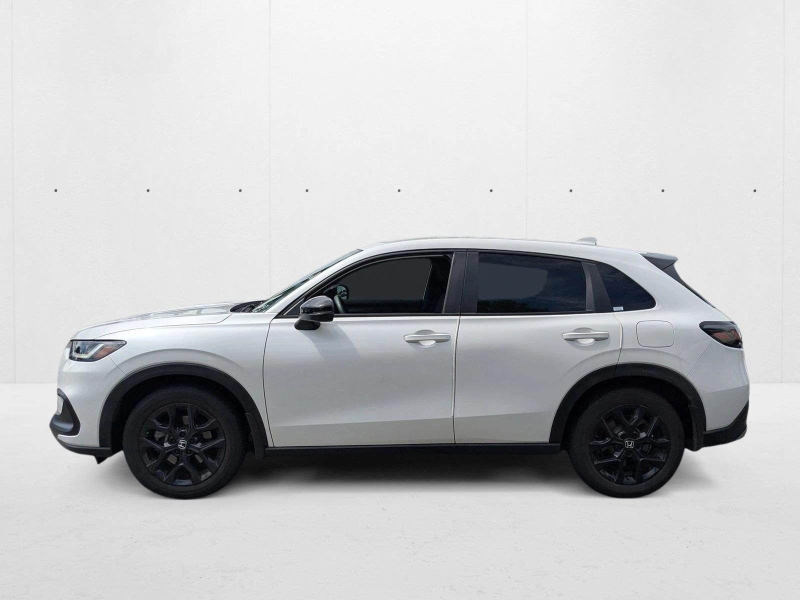 2023 Honda HR-V Sport 2WD photo 2