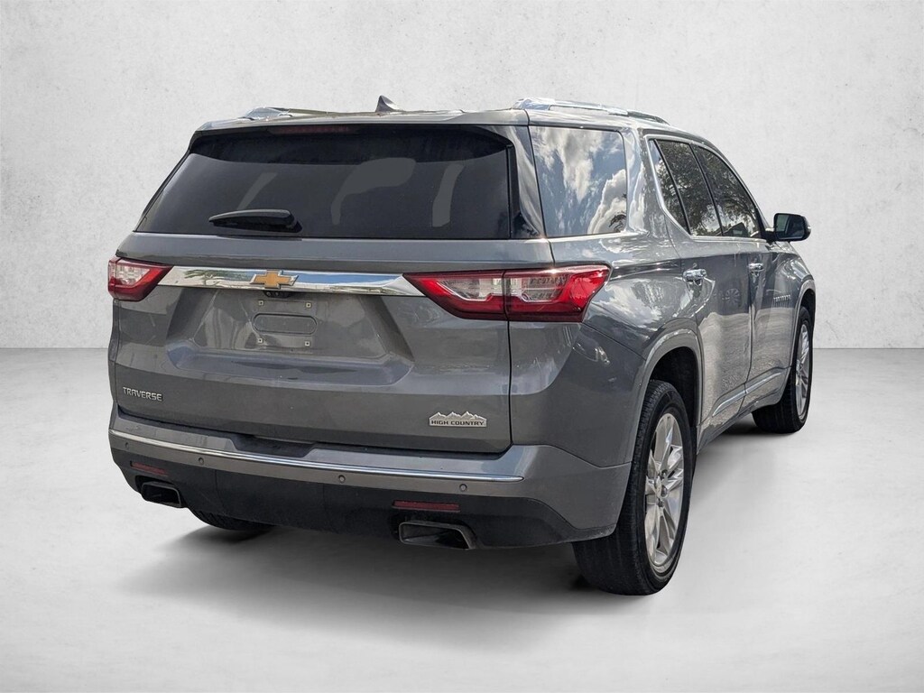 Used 2021 Chevrolet Traverse High Country SUV