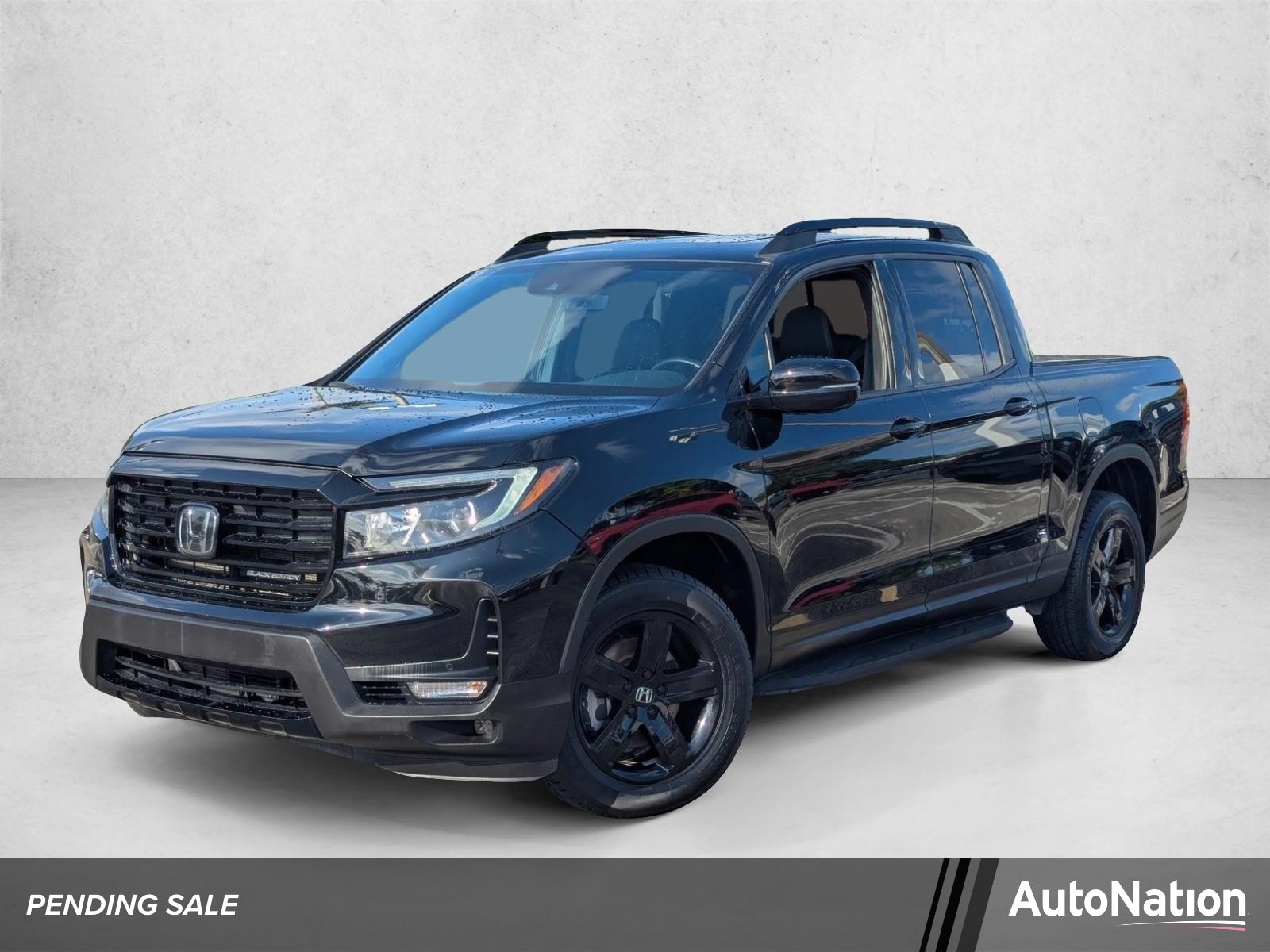 2023 Honda Ridgeline Black Edition's photo