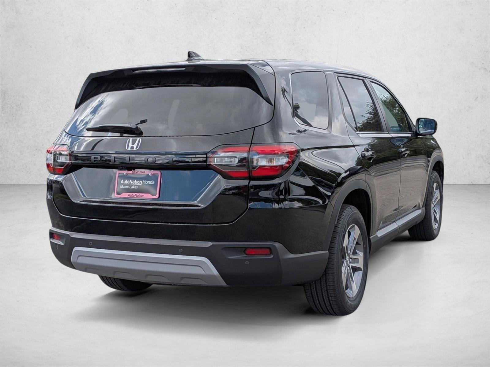 2025 Honda Pilot EX-L photo 2