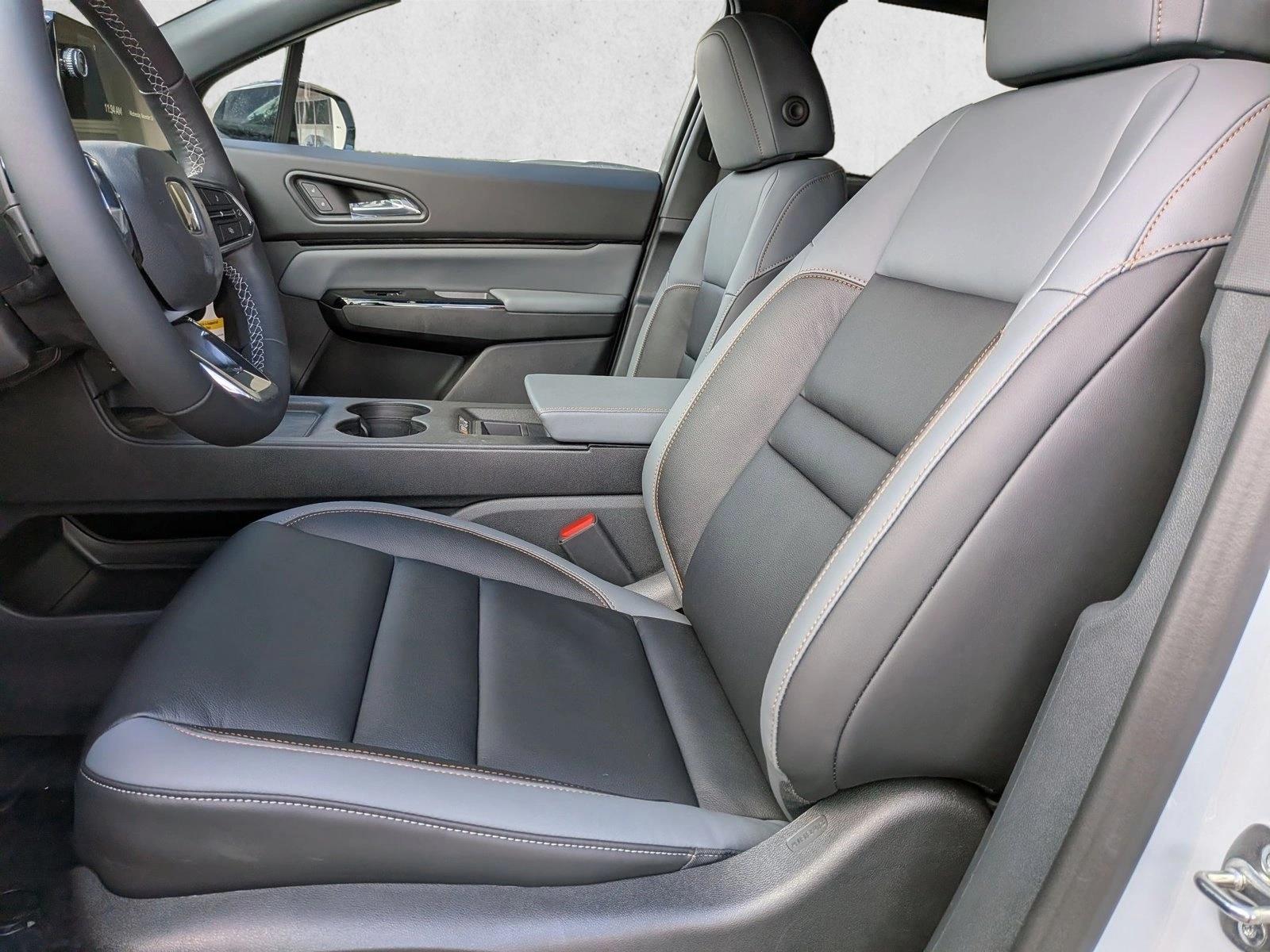 2026 Honda Prologue Touring photo 3