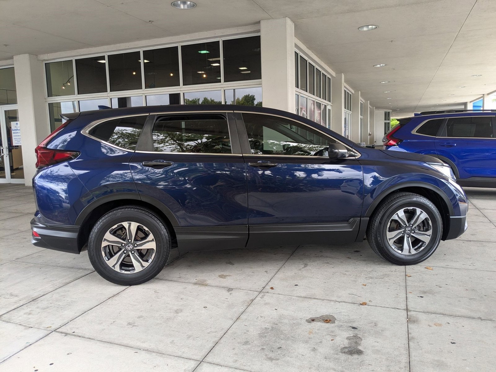 2020 Honda CR-V LX photo 3