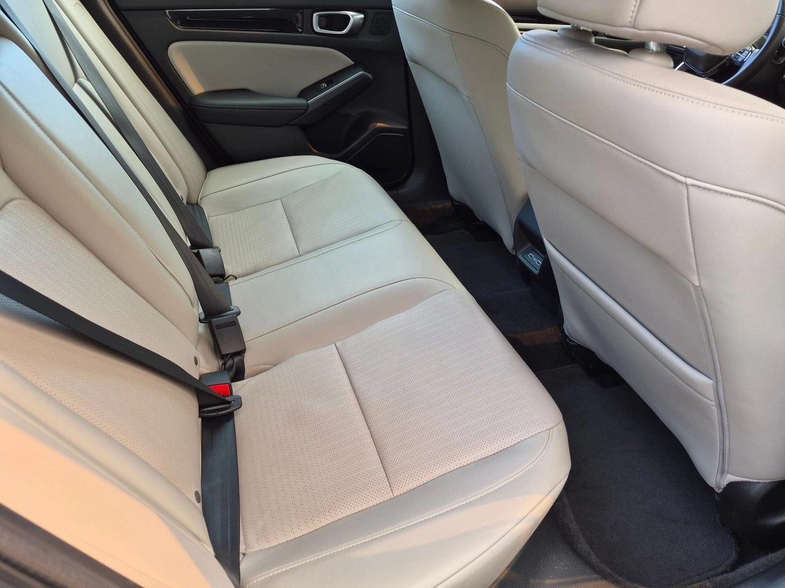 2024 Honda Civic Touring - Photo 19