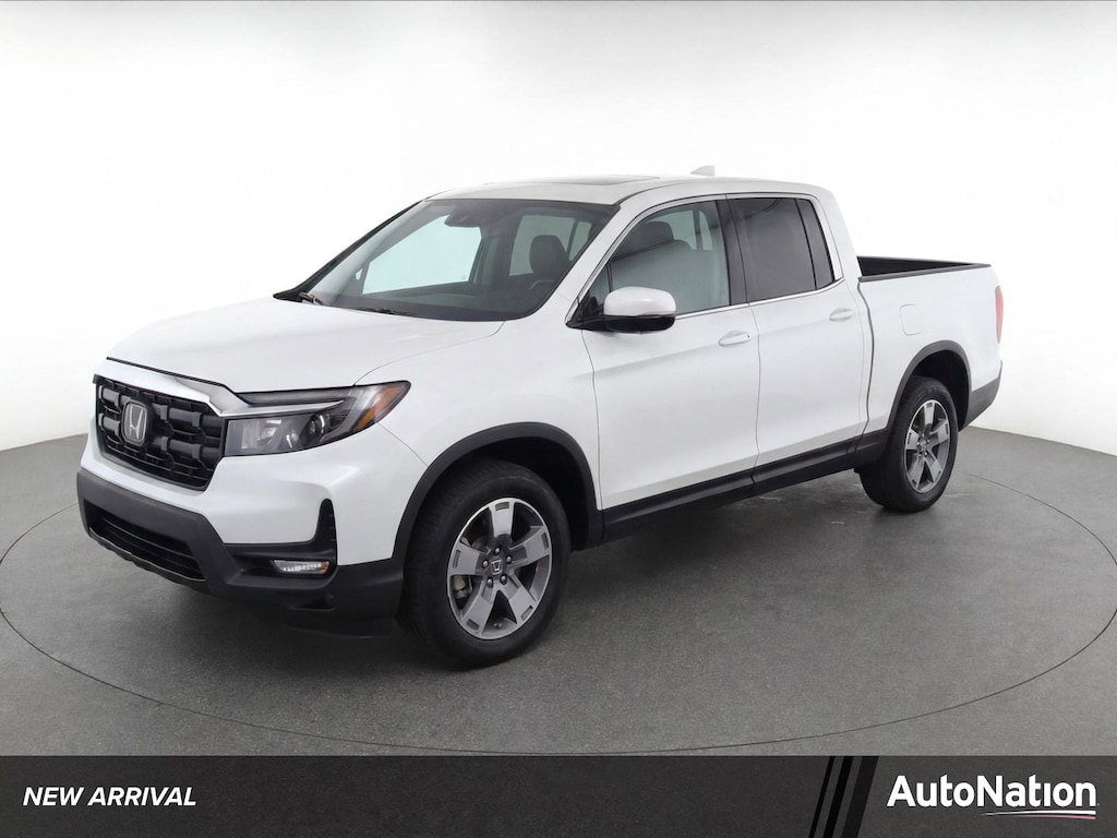 Certified 2025 Honda Ridgeline RTL Truck Crew Cab