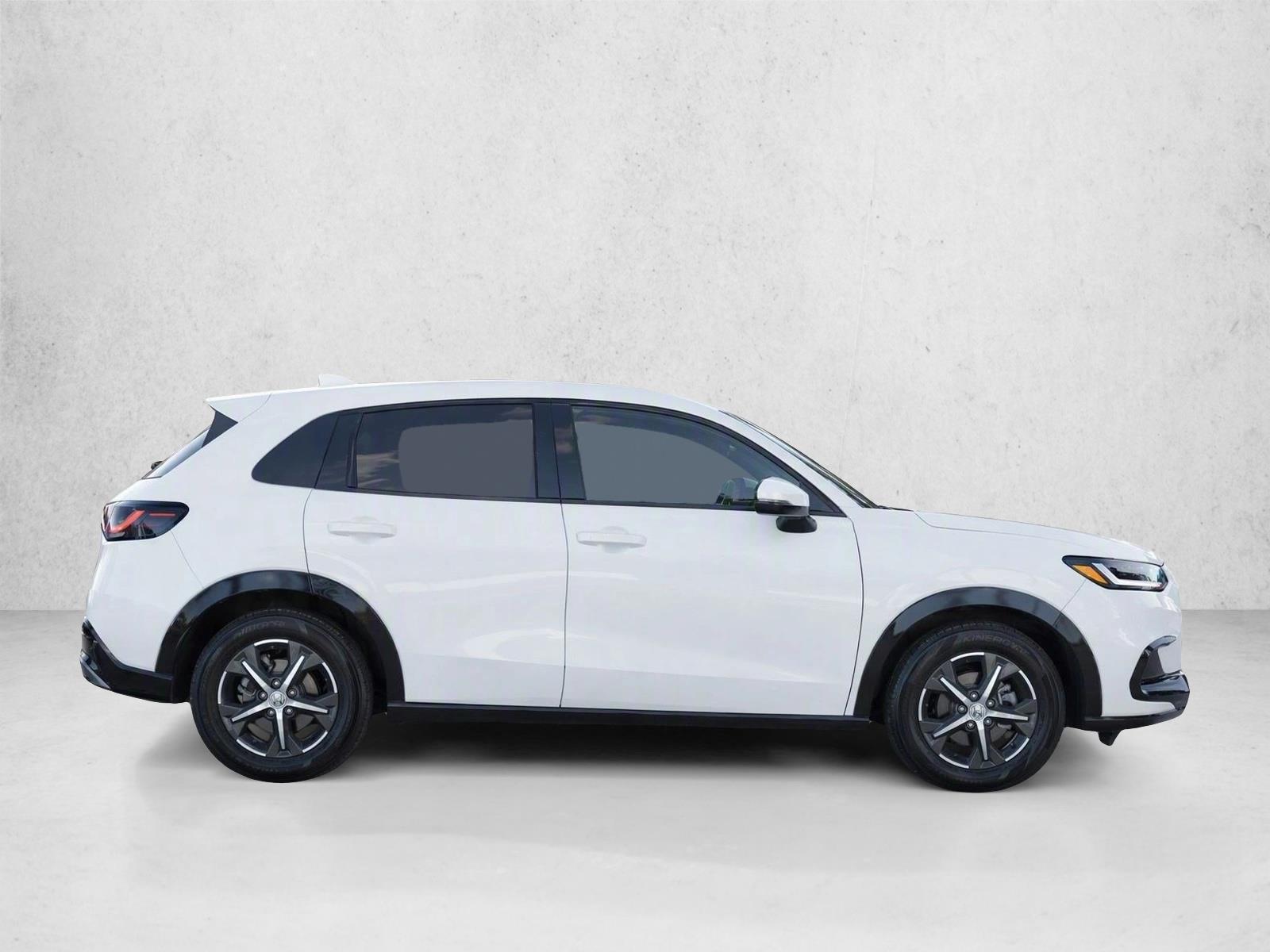 2024 Honda HR-V EX-L - Photo 8