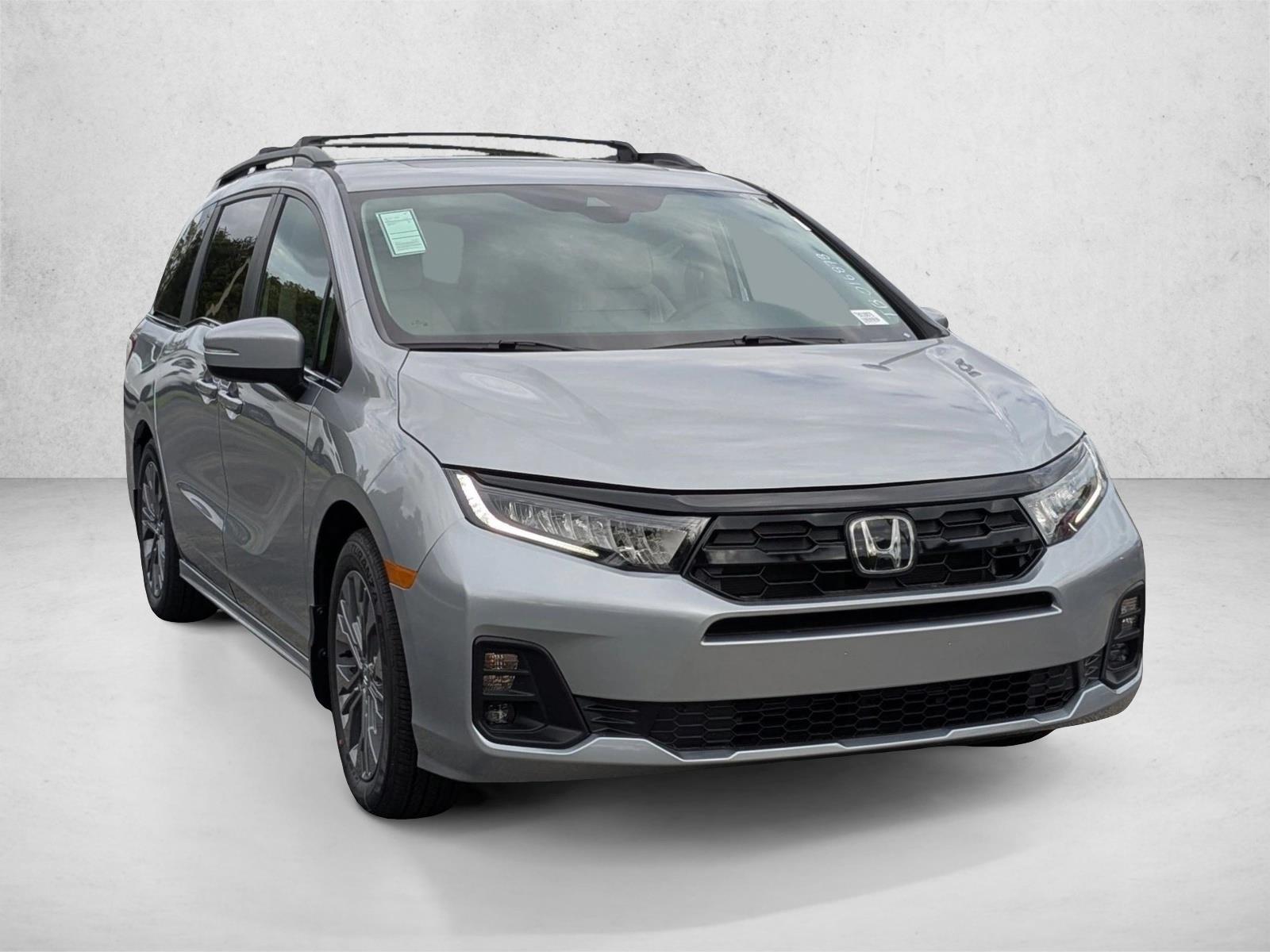 2026 Honda Odyssey Touring - Photo 6