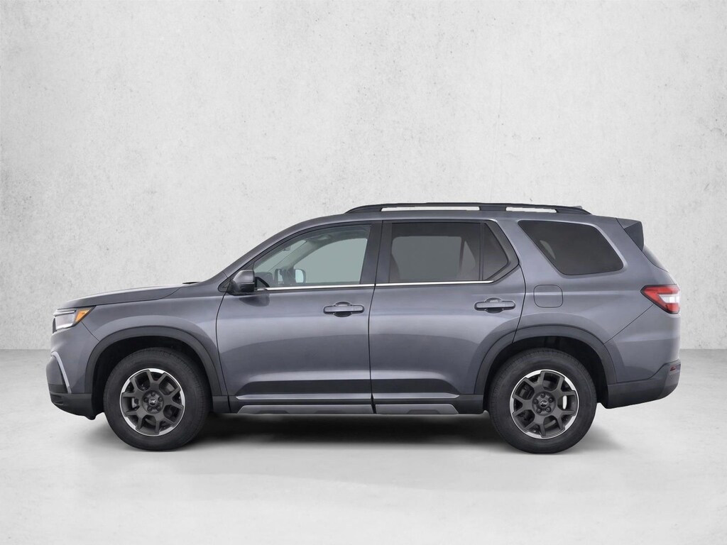 Used 2023 Honda Pilot EX-L 8 Passenger SUV