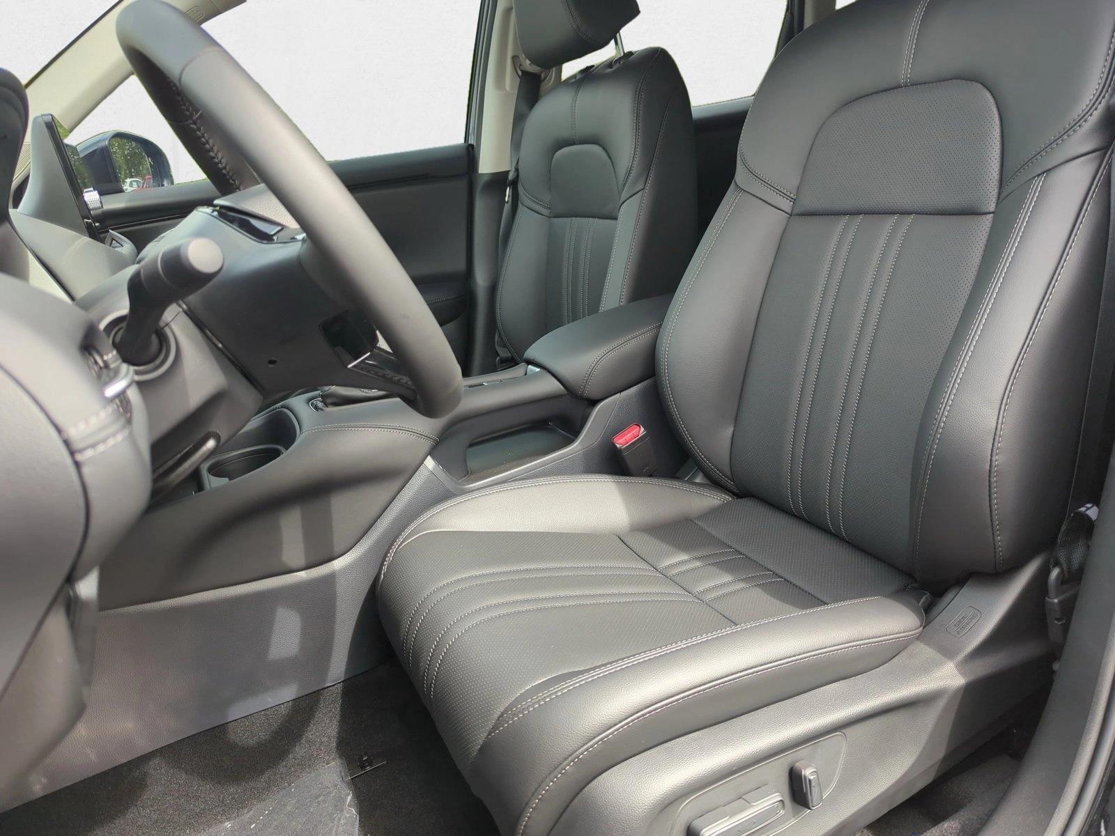 2026 Honda HR-V EX-L photo 4