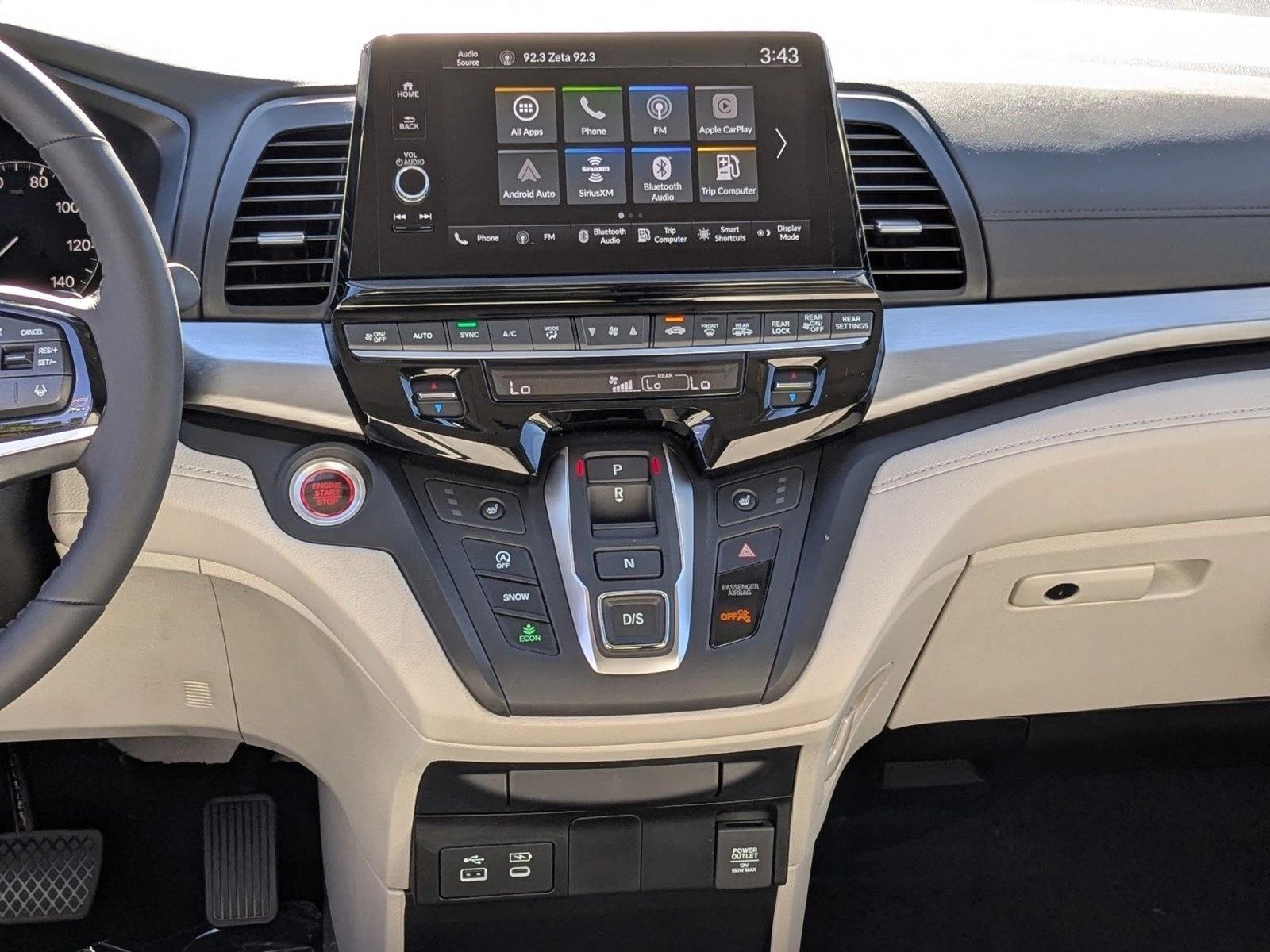 2026 Honda Odyssey EX-L - Photo 11