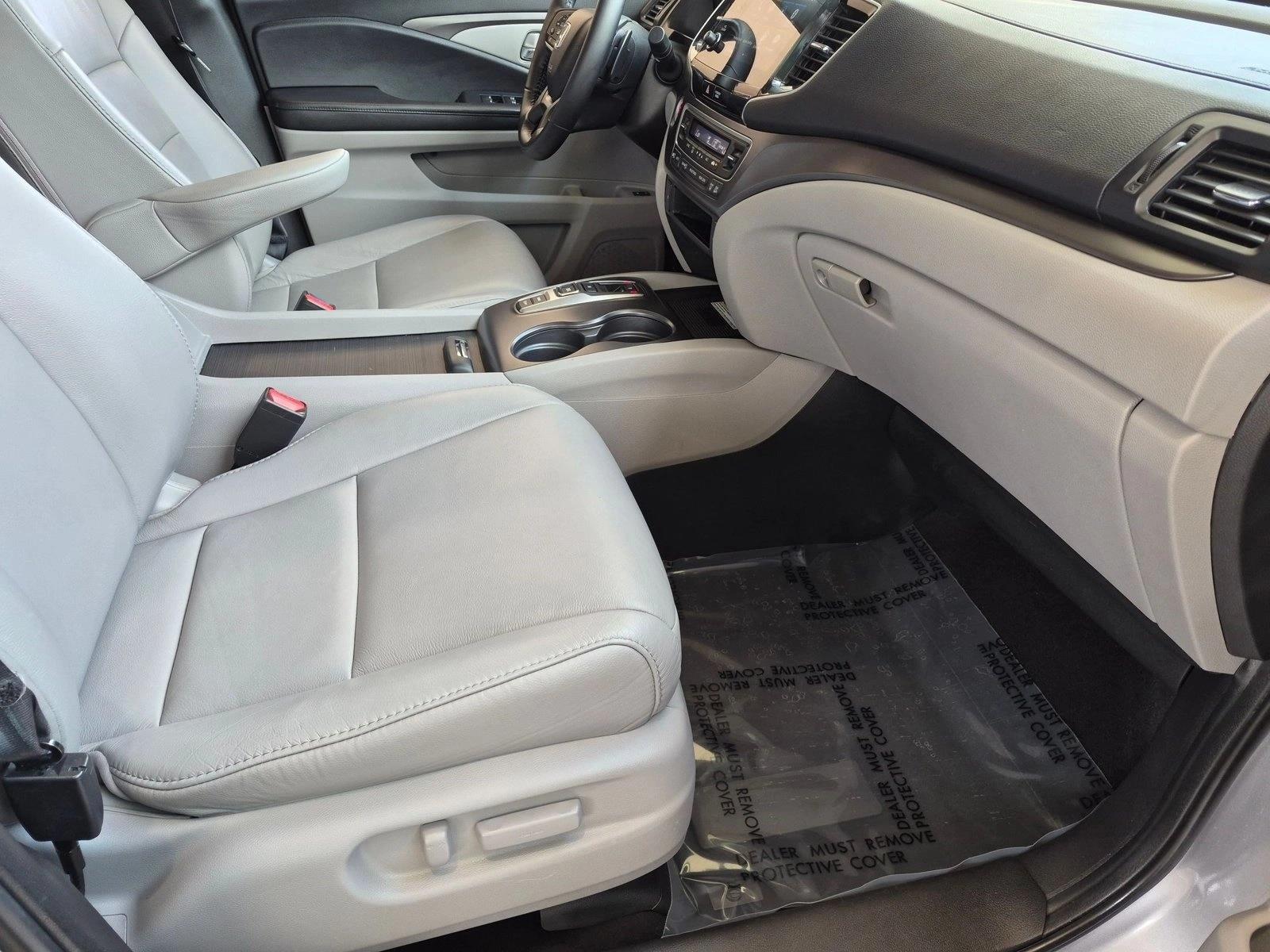 2021 Honda Pilot SE - Photo 21