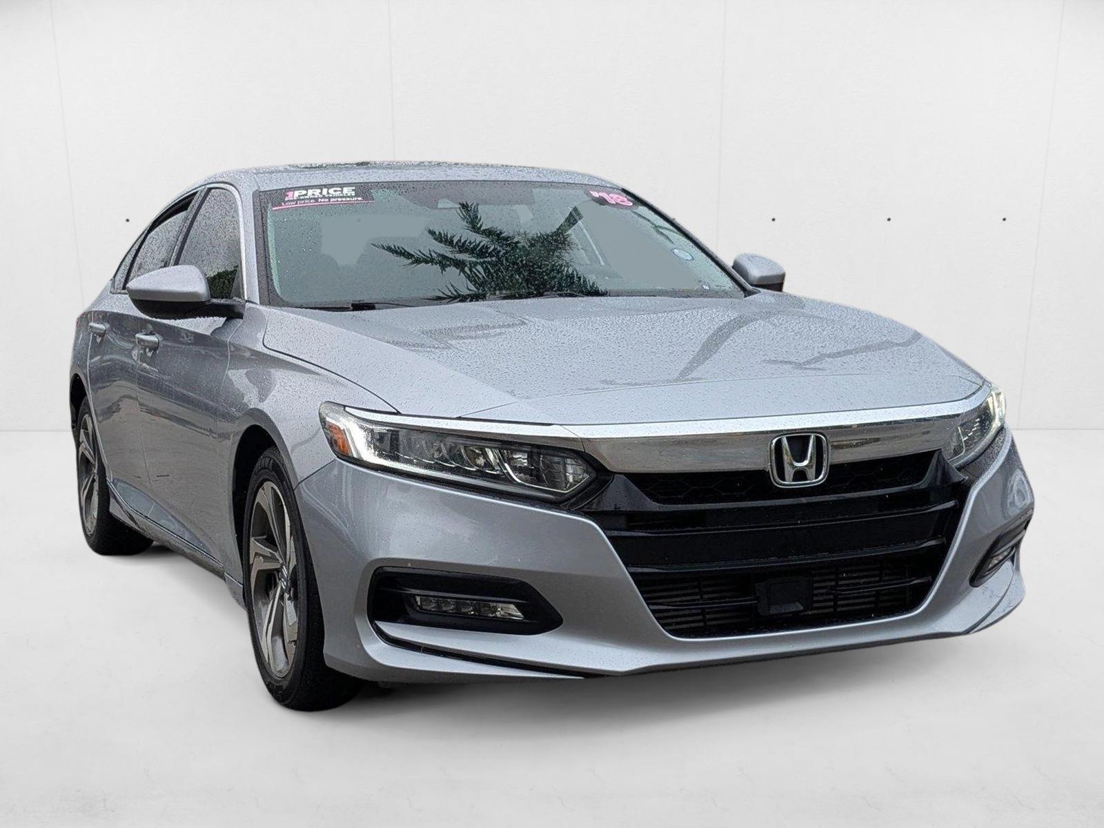 2018 Honda Accord EX photo 3