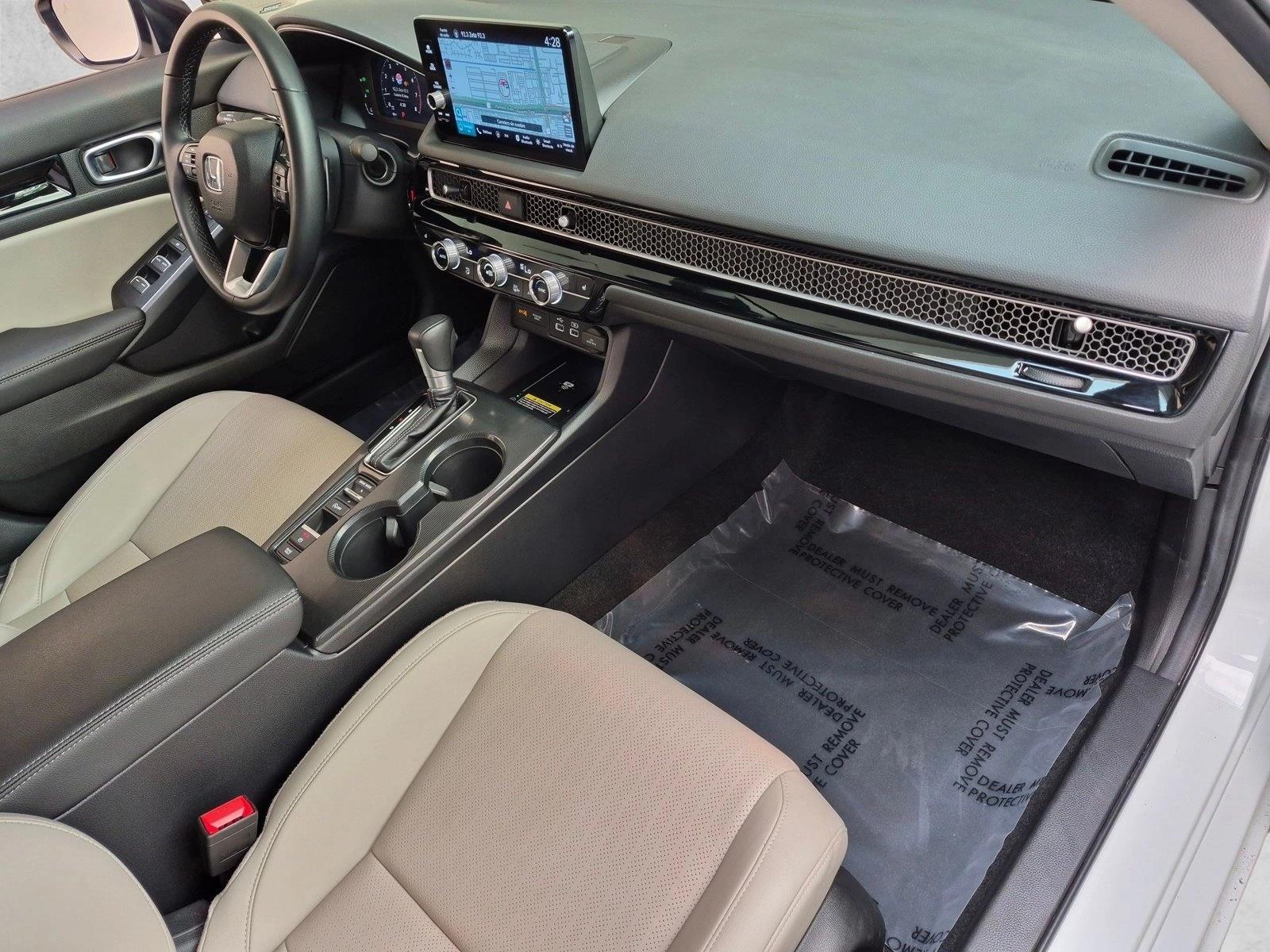 2024 Honda Civic Touring - Photo 21