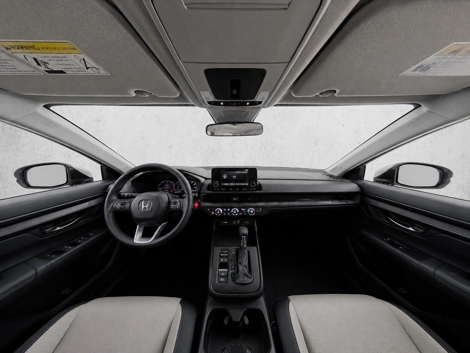 2025 Honda CR-V EX - Photo 21