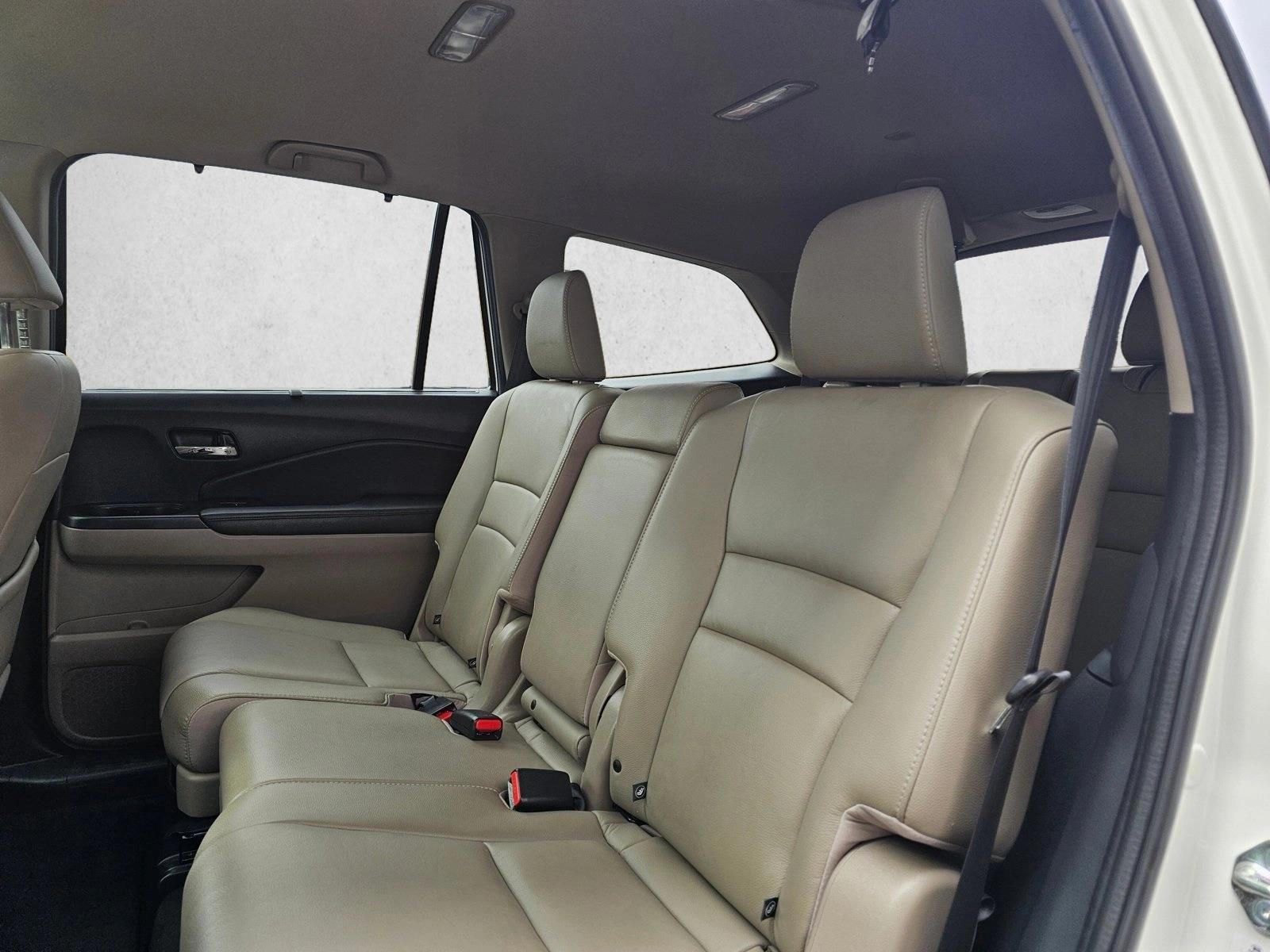 2019 Honda Pilot EX-L - Photo 16