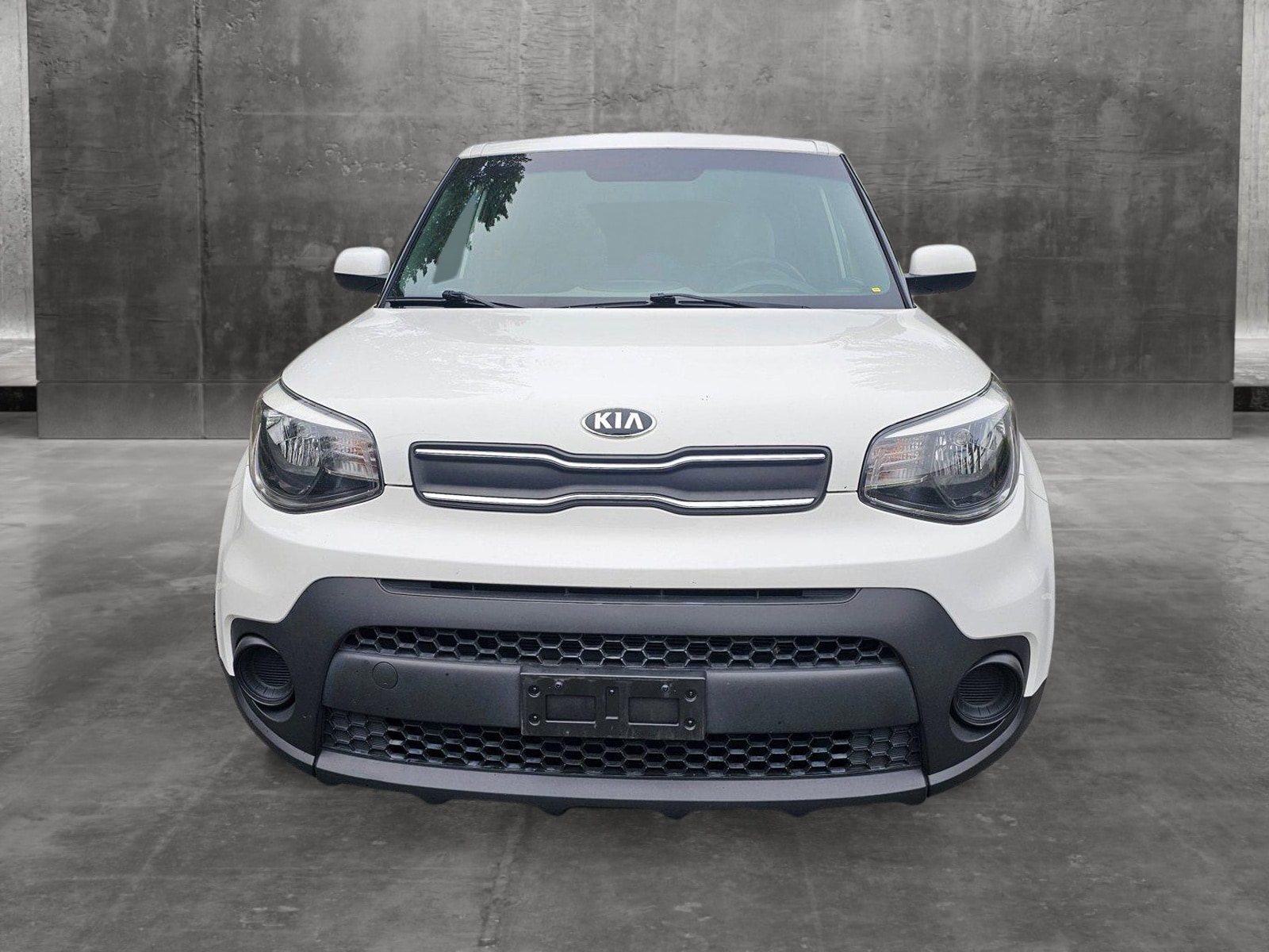 Used 2019 Kia Soul Base with VIN KNDJN2A22K7676509 for sale in Renton, WA