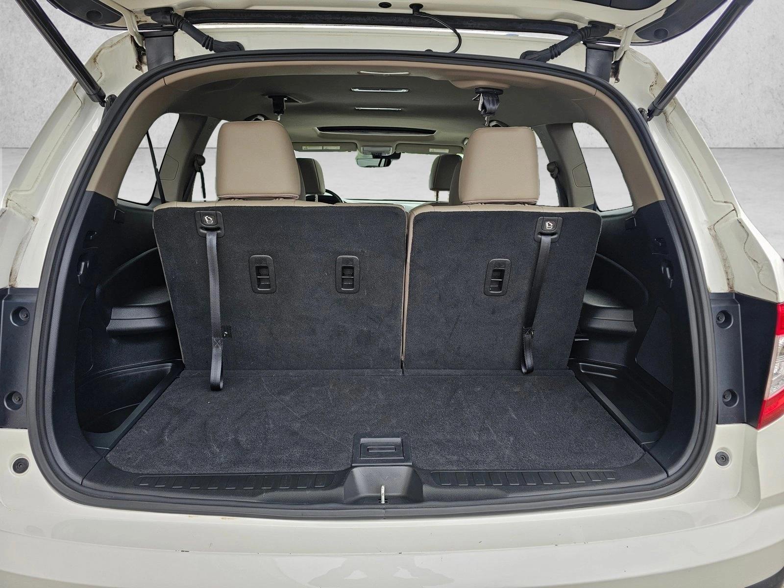 2019 Honda Pilot EX-L - Photo 13